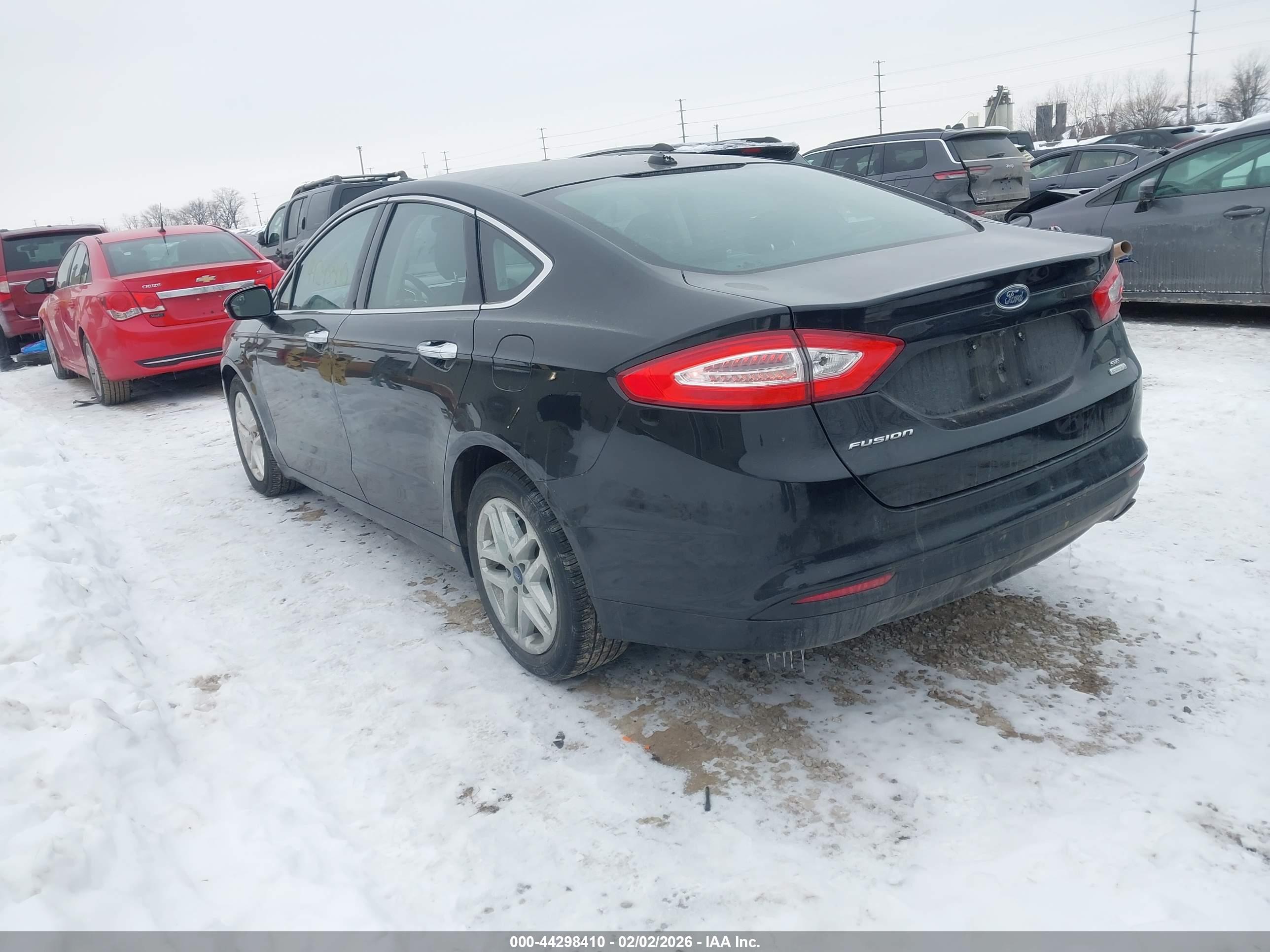 FORD FUSION image 3