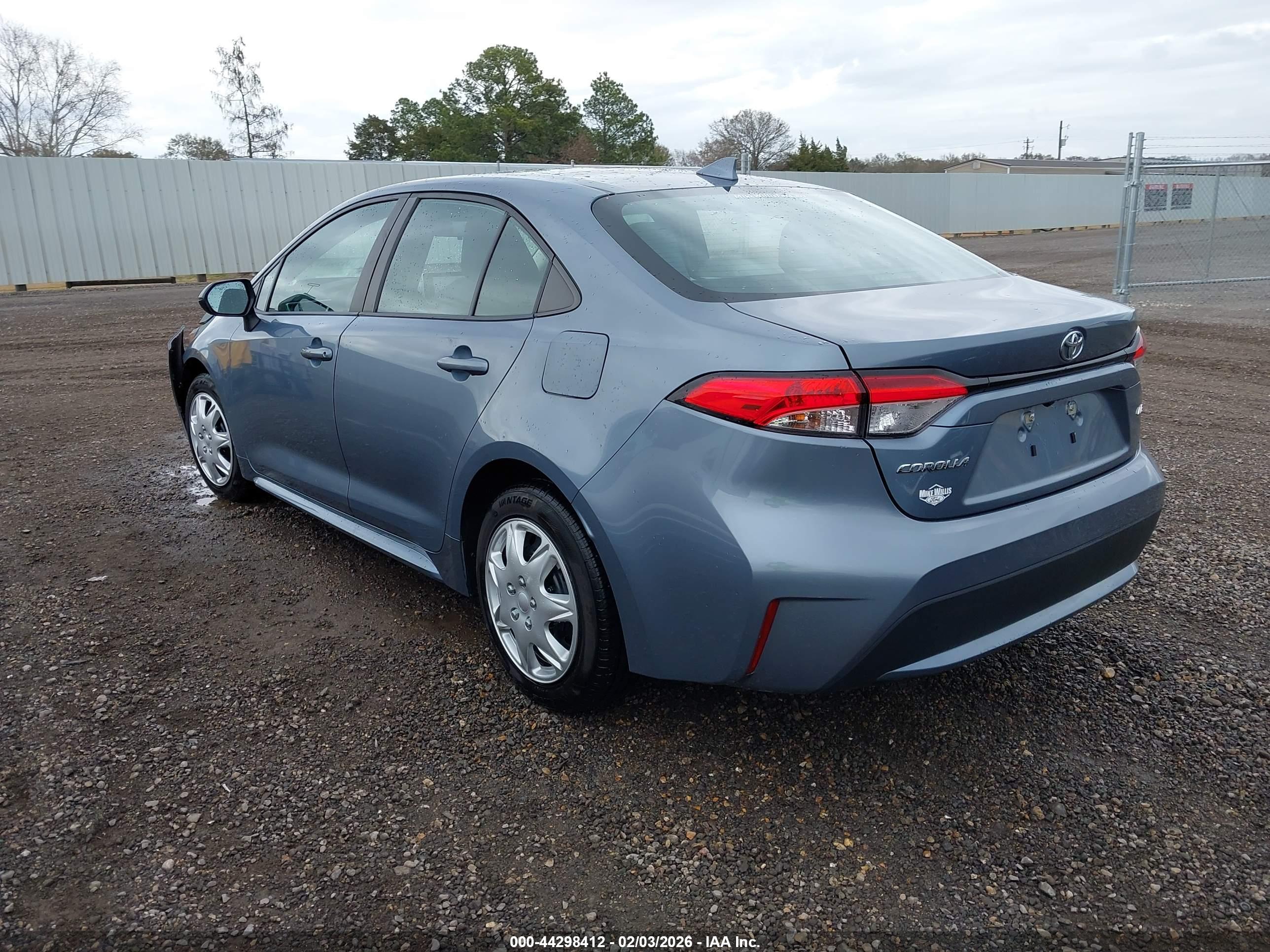 TOYOTA COROLLA image 3