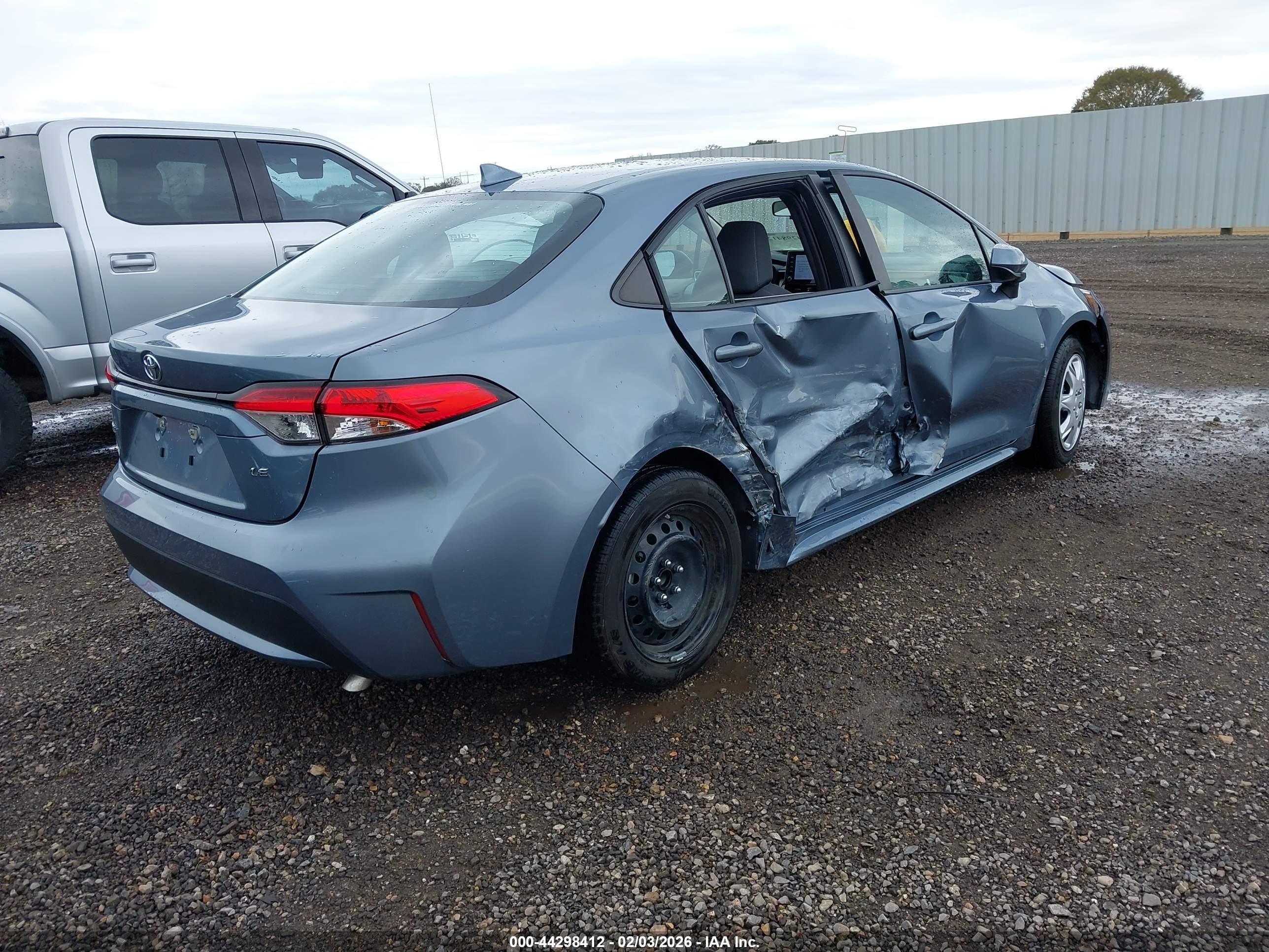 TOYOTA COROLLA image 4