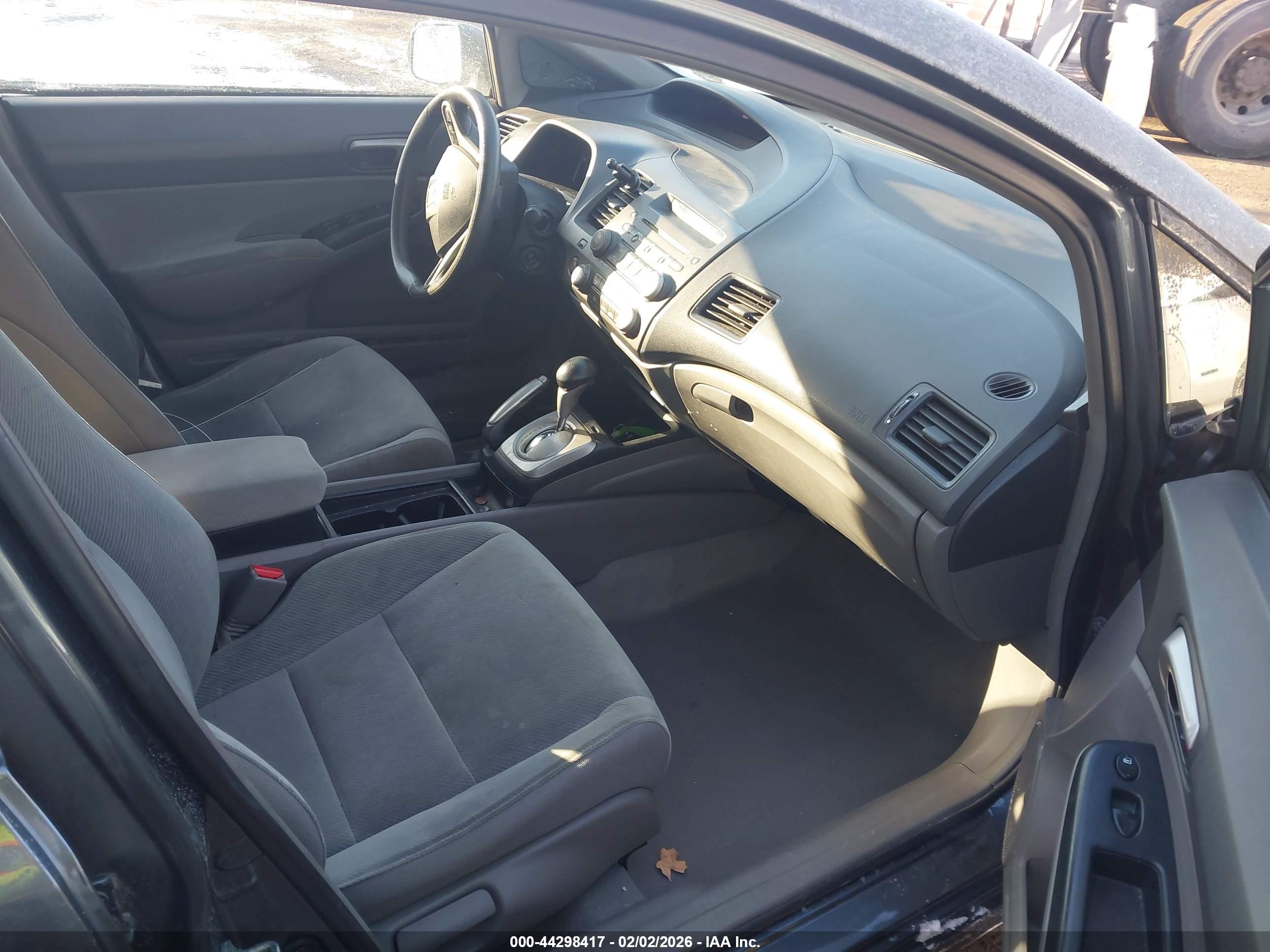 HONDA CIVIC image 5
