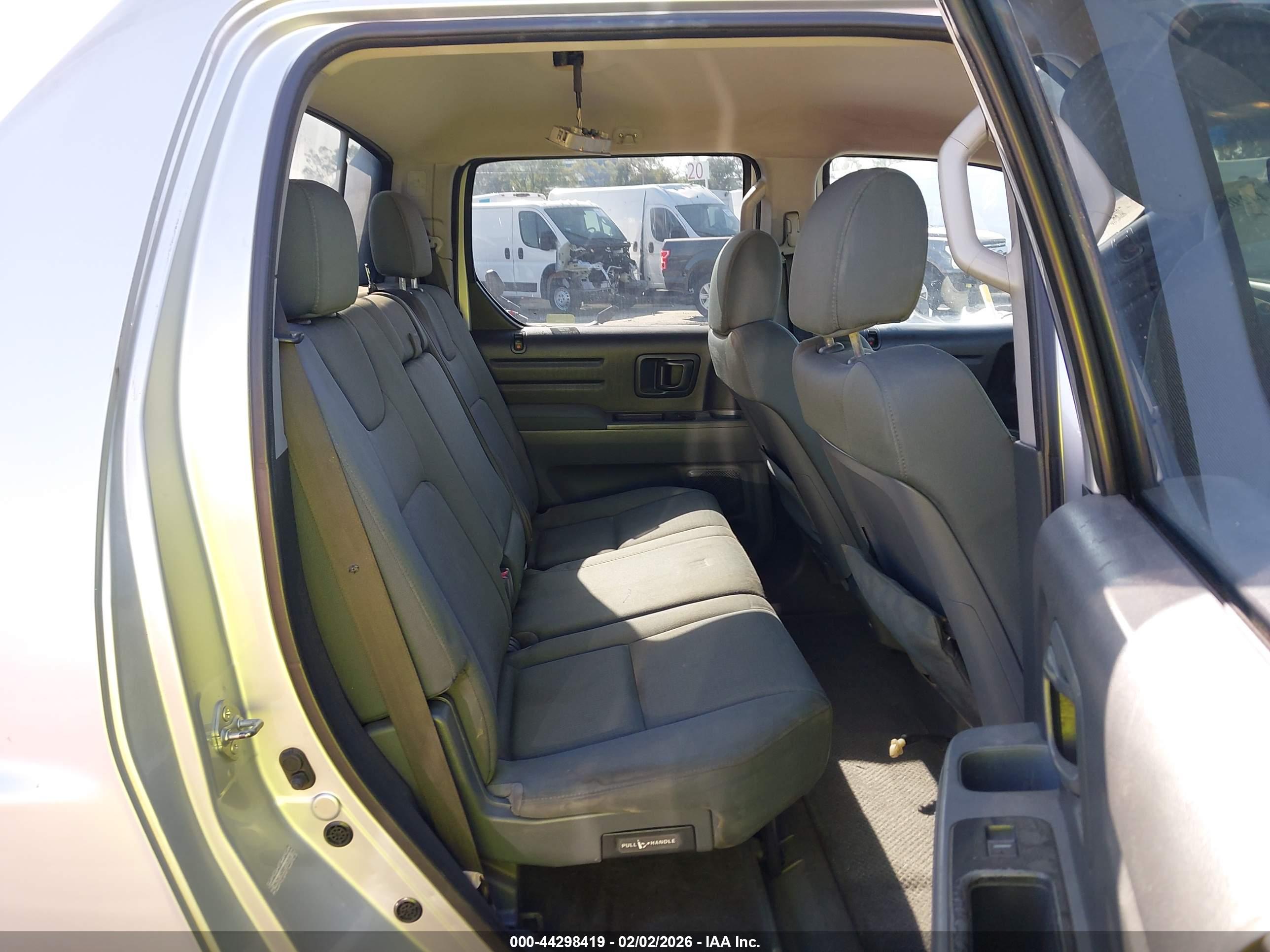 HONDA RIDGELINE image 8