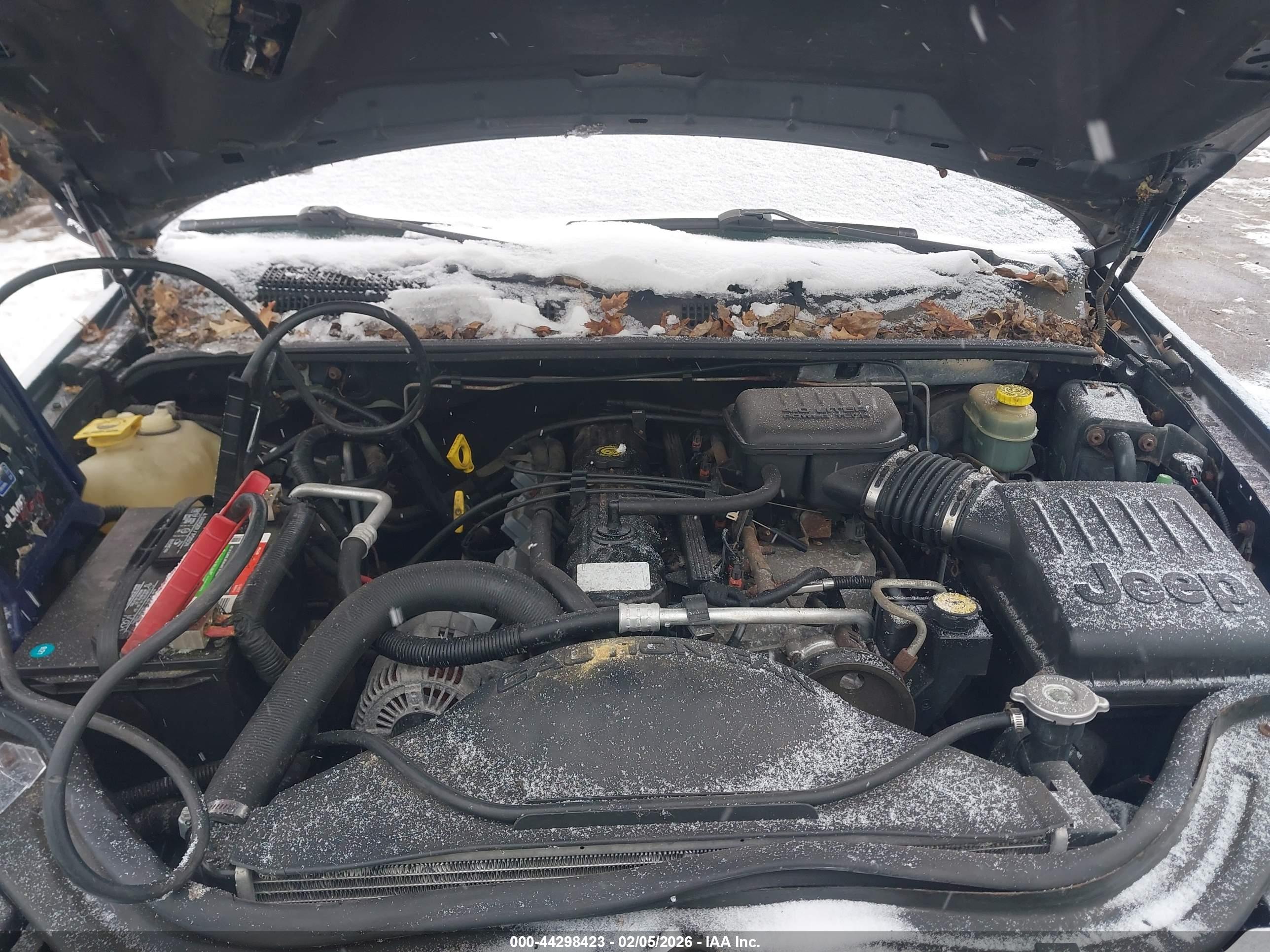 JEEP GRAND image 10