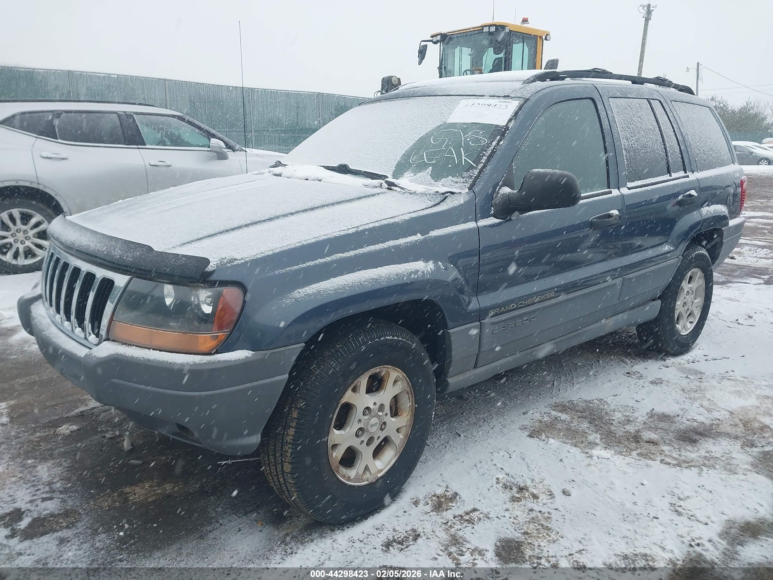 JEEP GRAND image 2