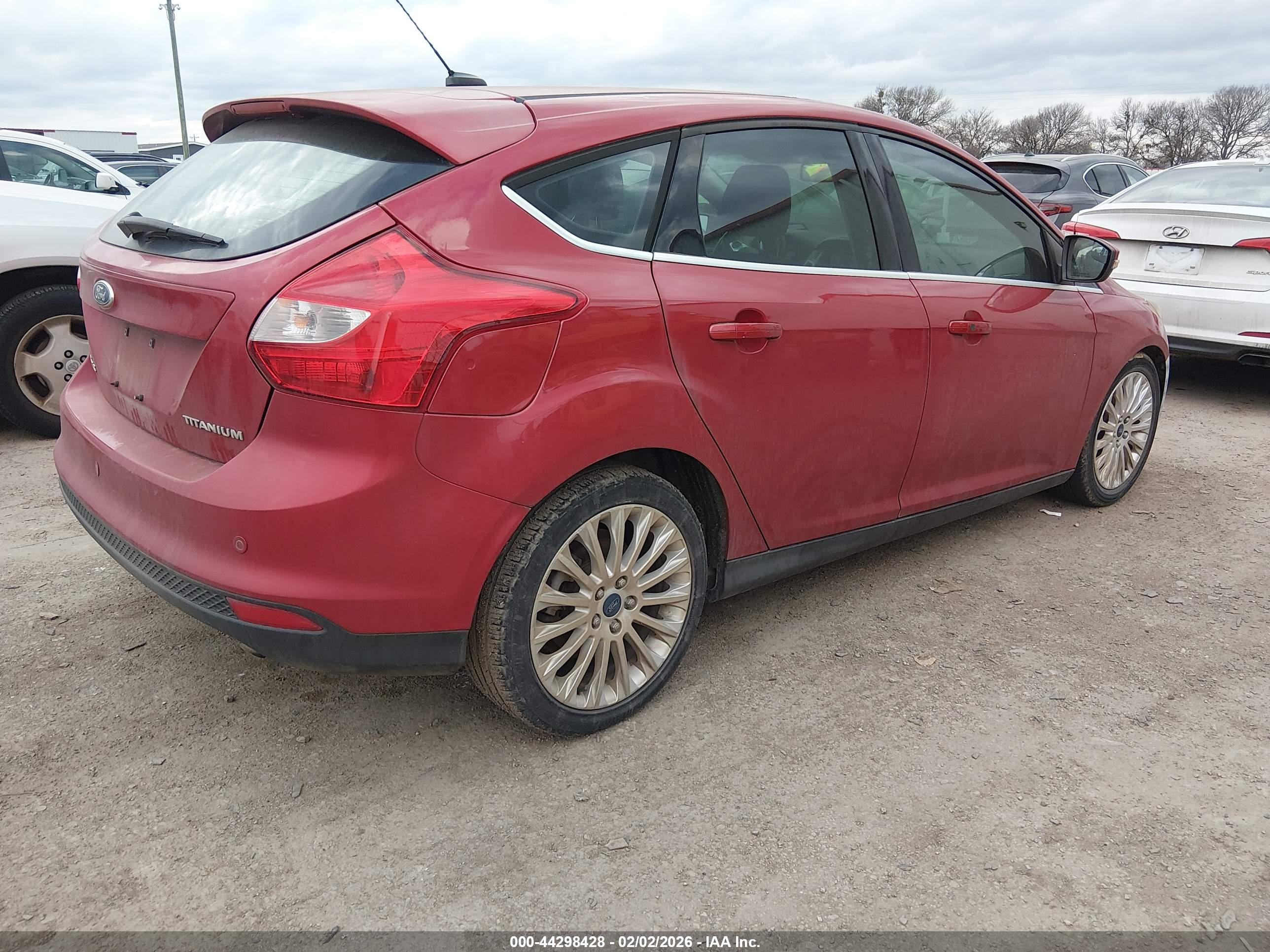 FORD FOCUS image 4