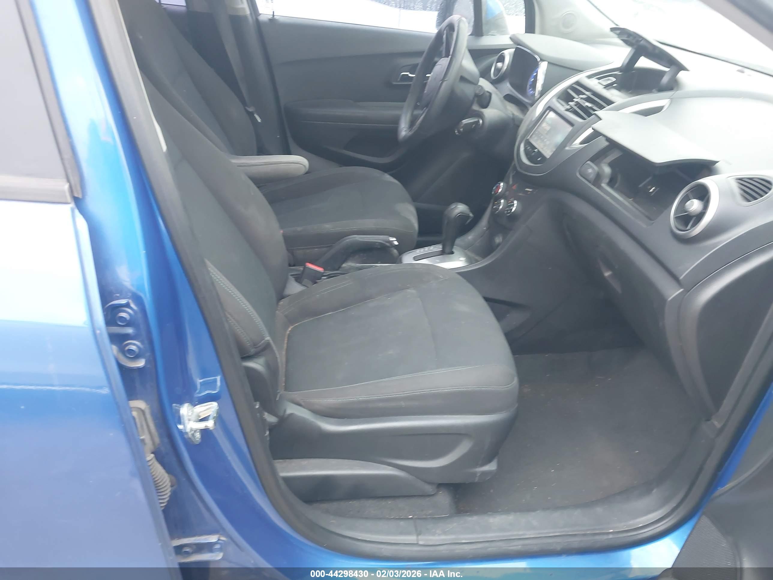 CHEVROLET TRAX image 5