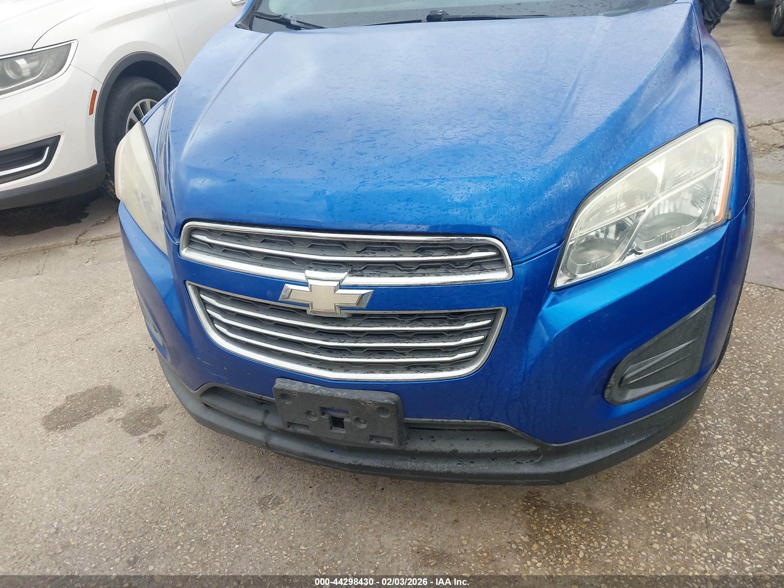 CHEVROLET TRAX image 6