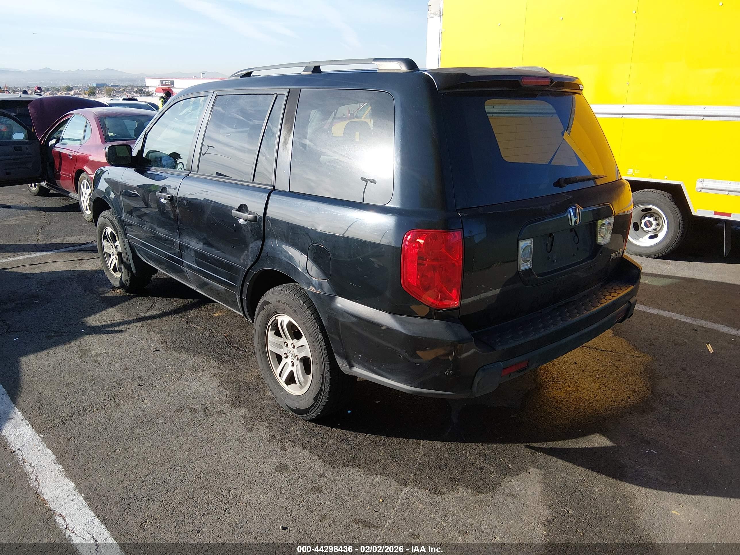 HONDA PILOT image 3