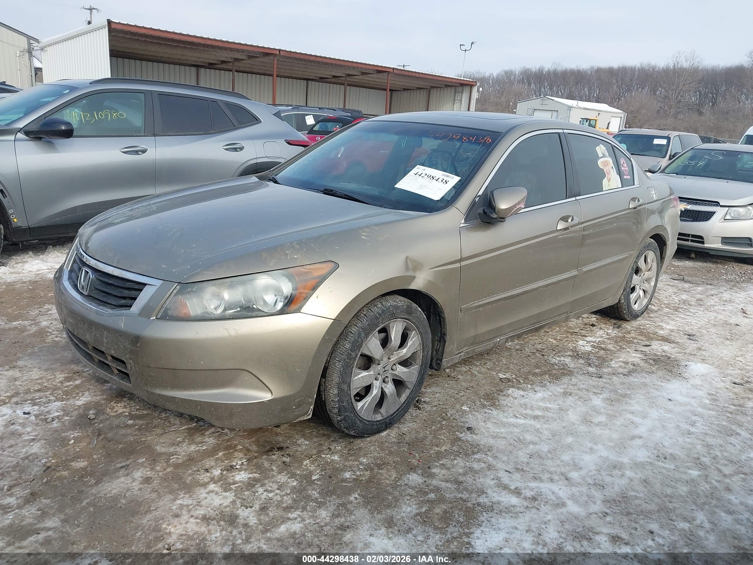 HONDA ACCORD image 2