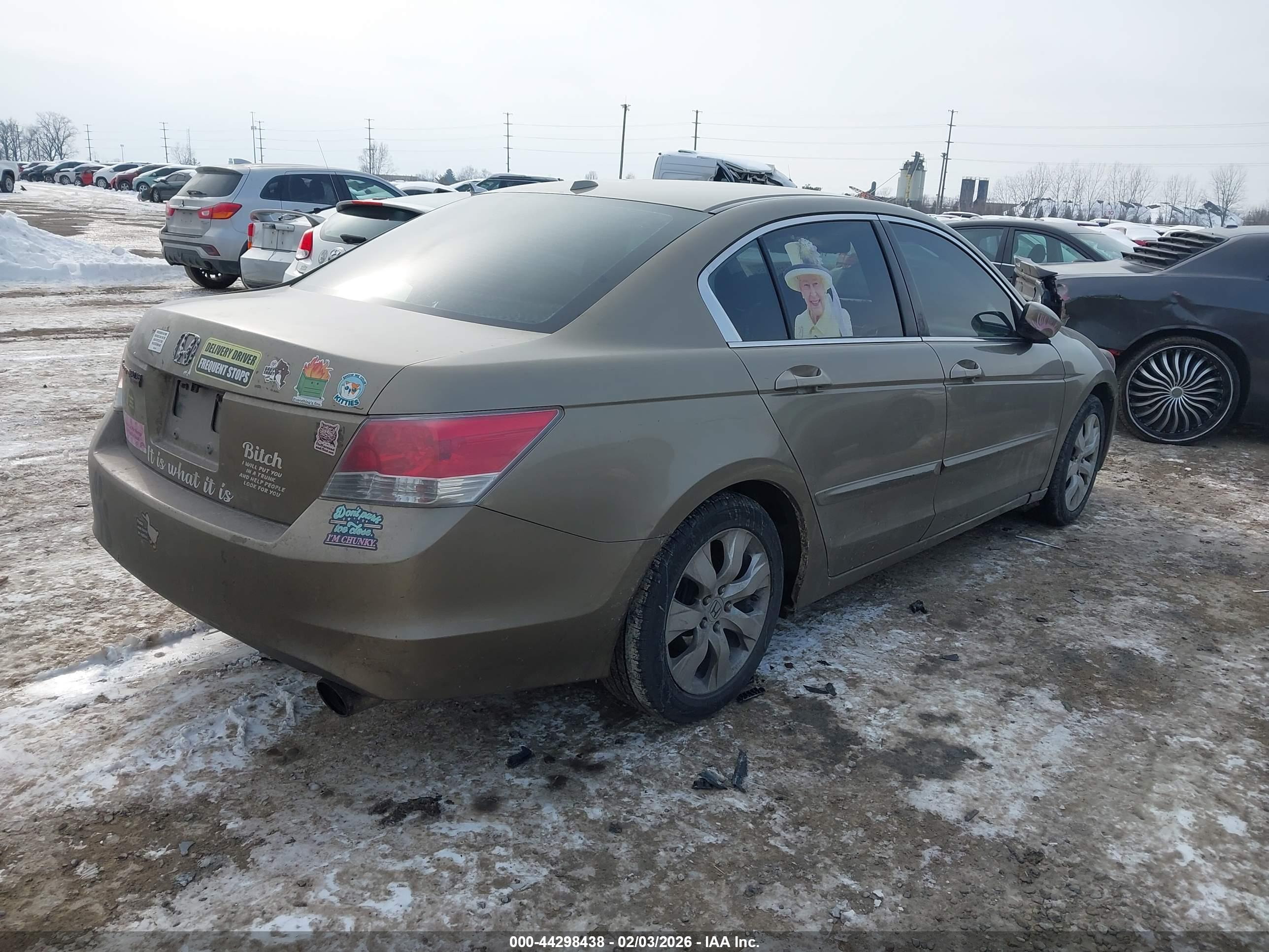 HONDA ACCORD image 4