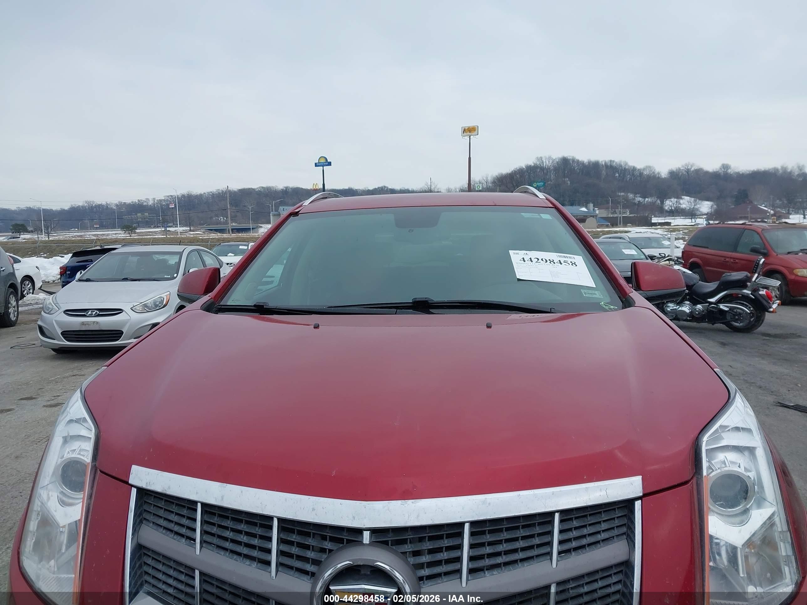 CADILLAC SRX image 6