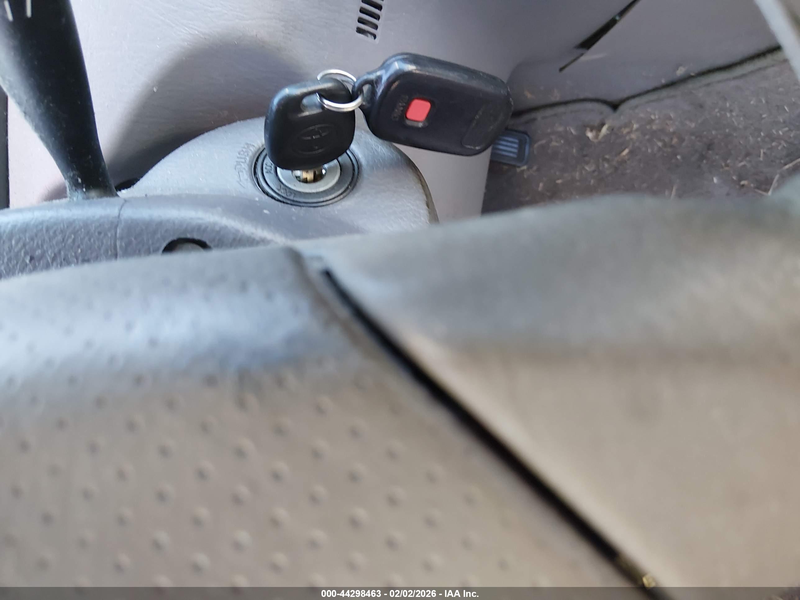 TOYOTA COROLLA image 11