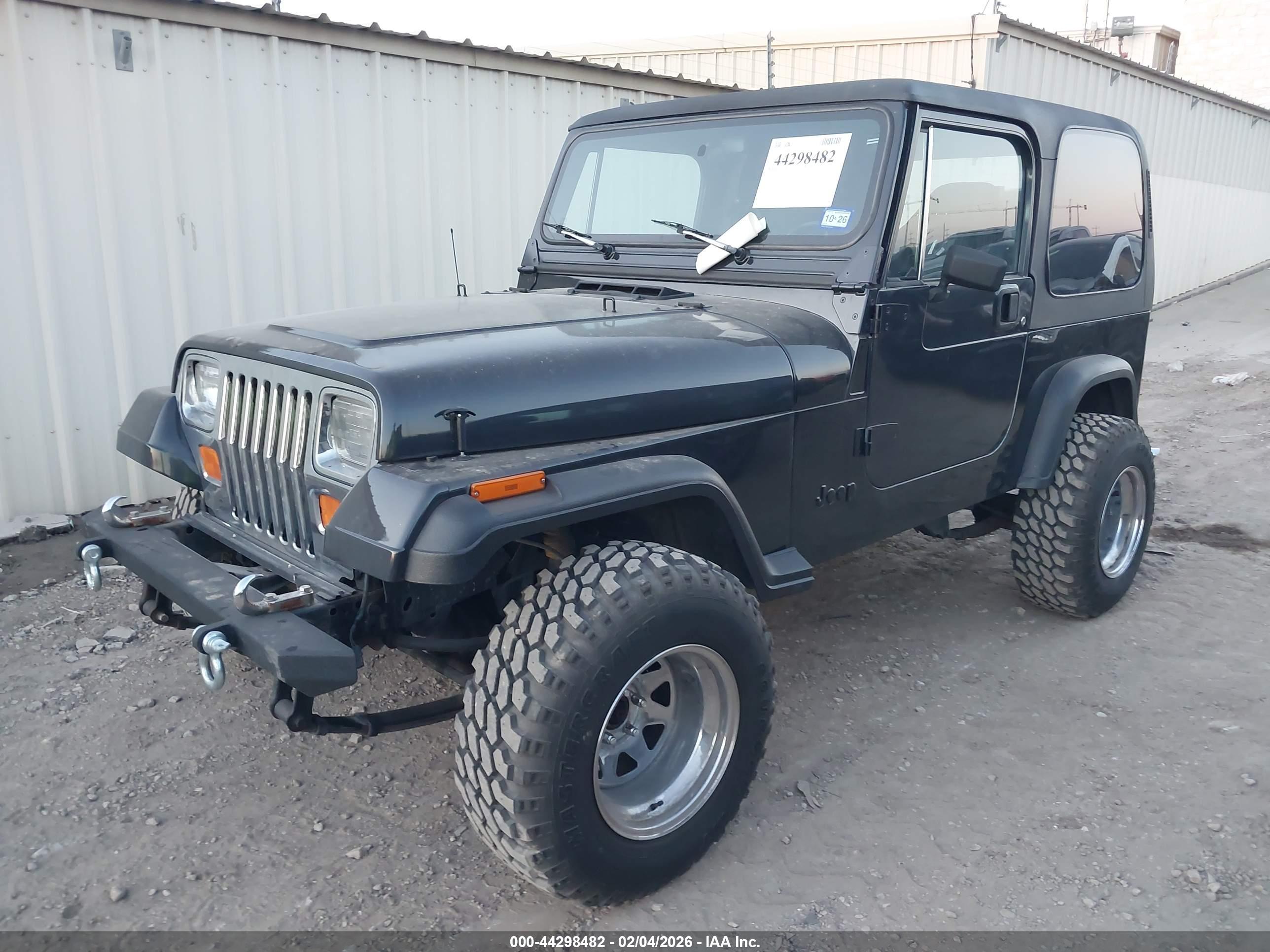 JEEP WRANGLER image 2
