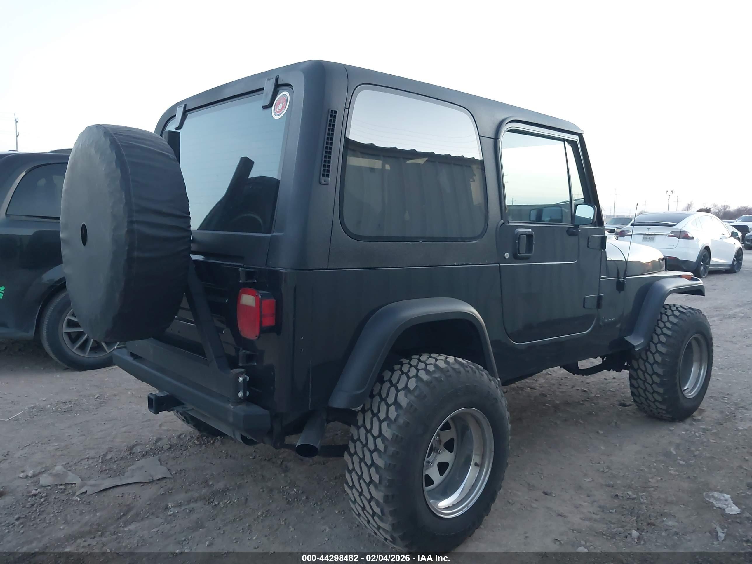 JEEP WRANGLER image 4