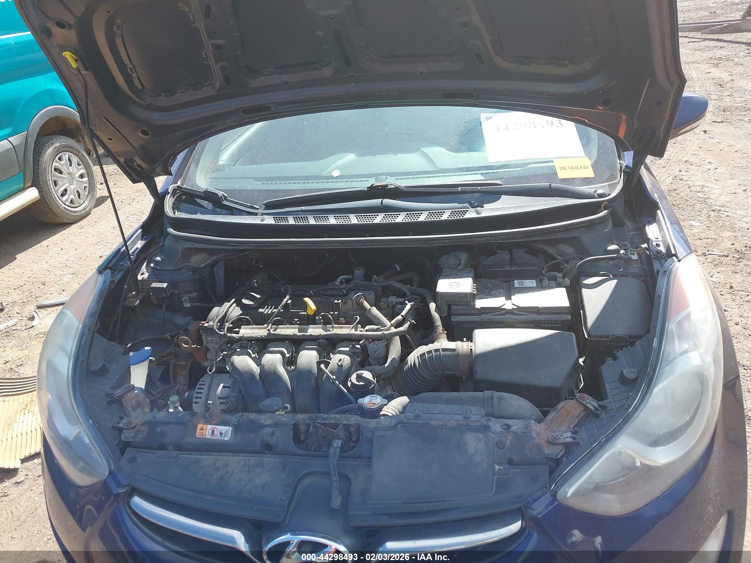 HYUNDAI ELANTRA image 10