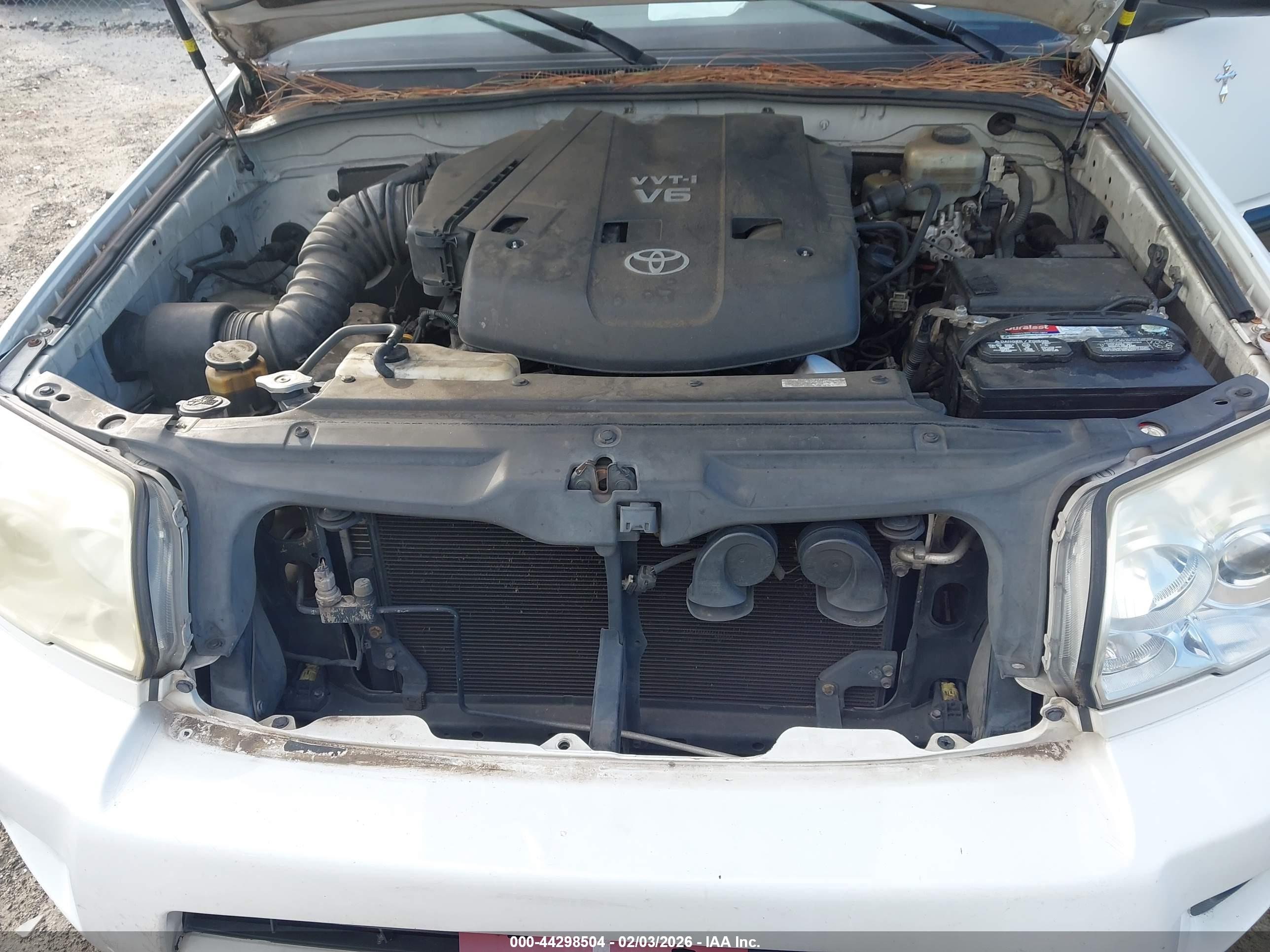 TOYOTA 4RUNNER image 10