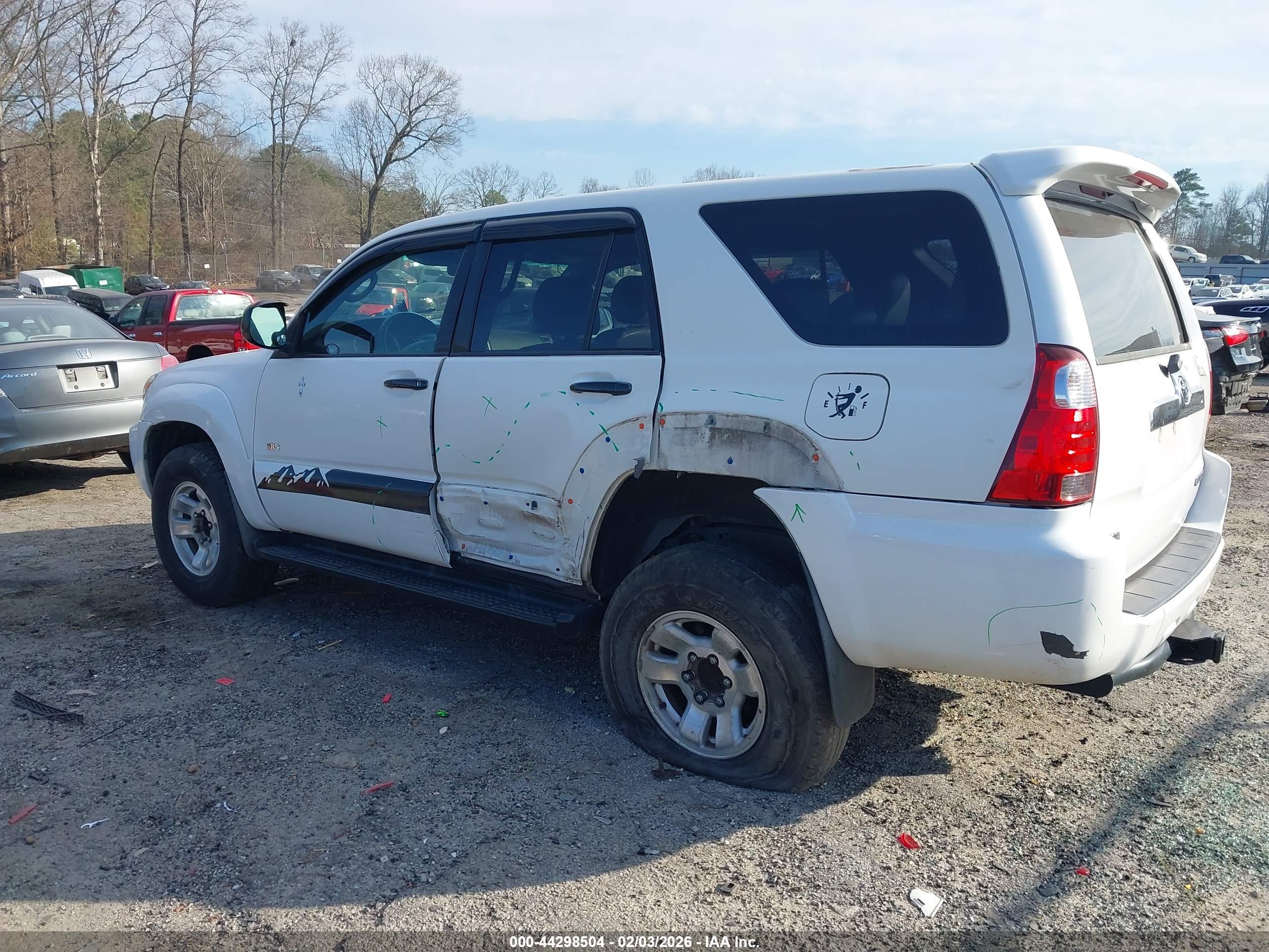 TOYOTA 4RUNNER image 6