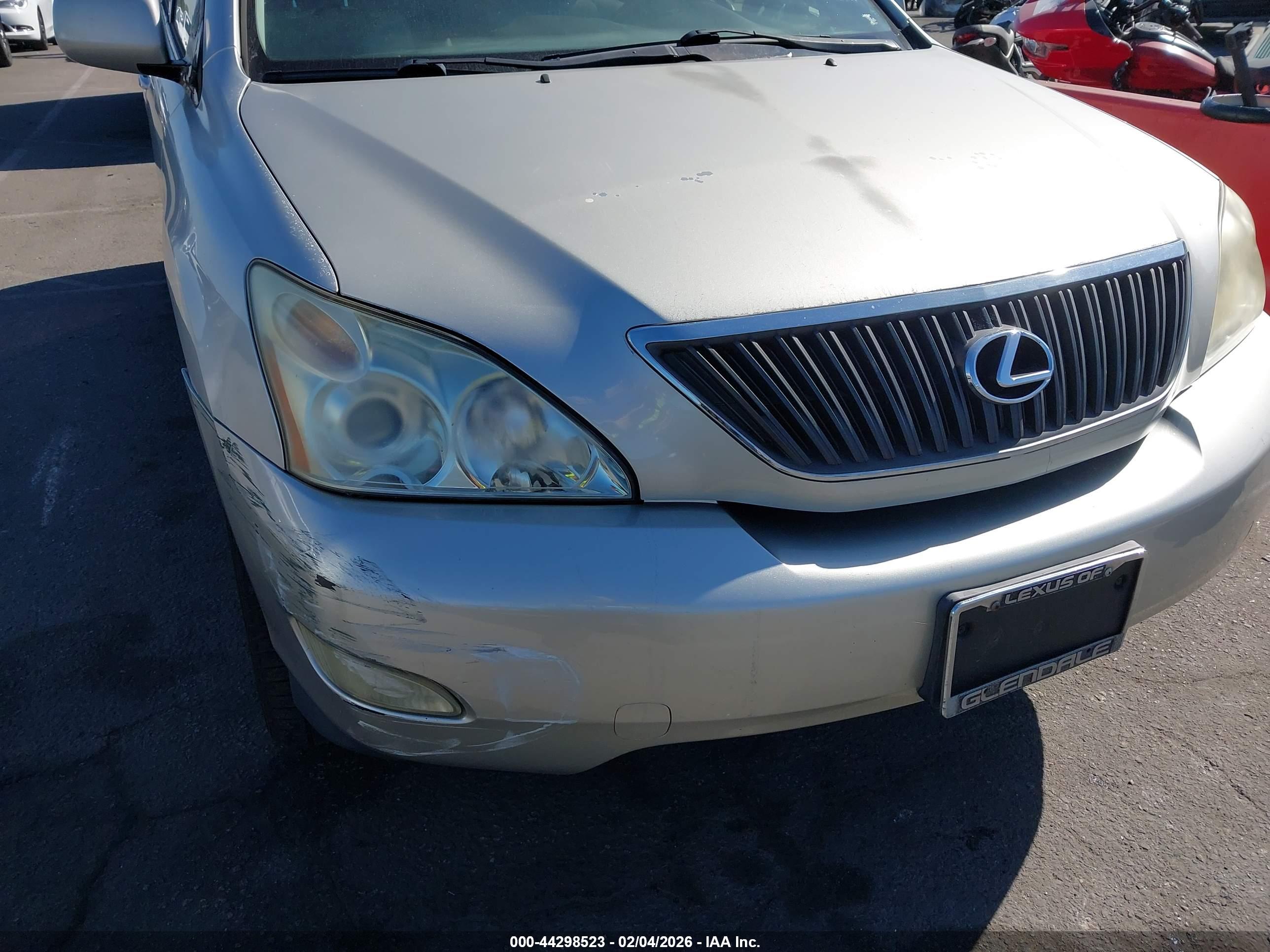 LEXUS RX image 6