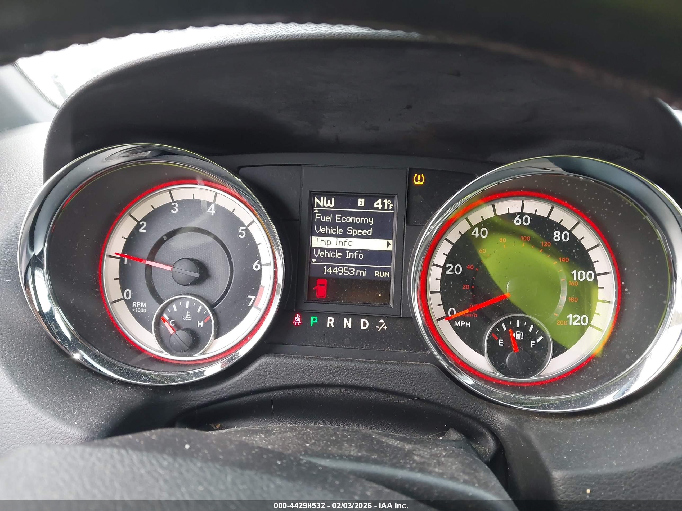 DODGE GRAND image 7