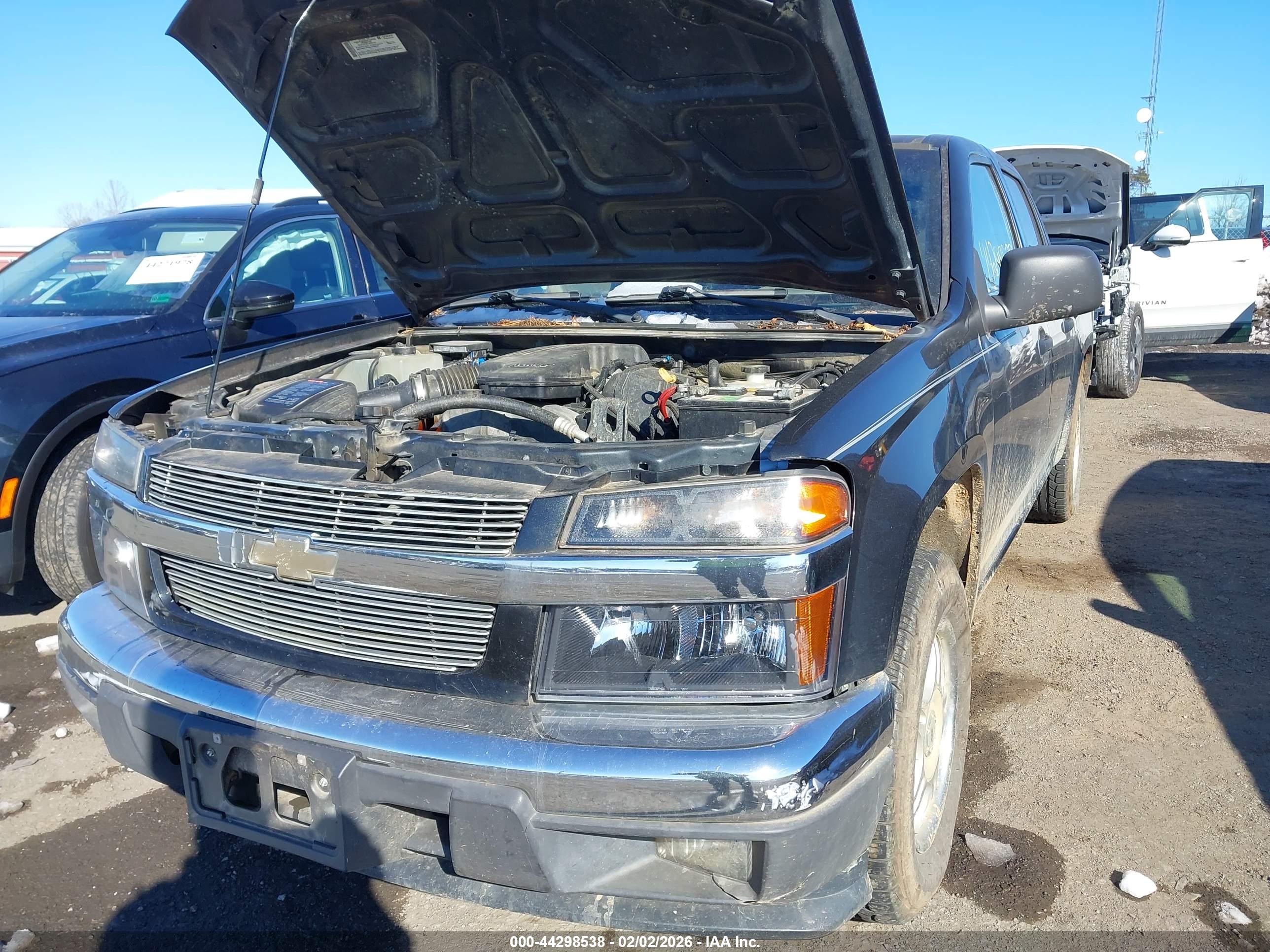 CHEVROLET COLORADO image 6