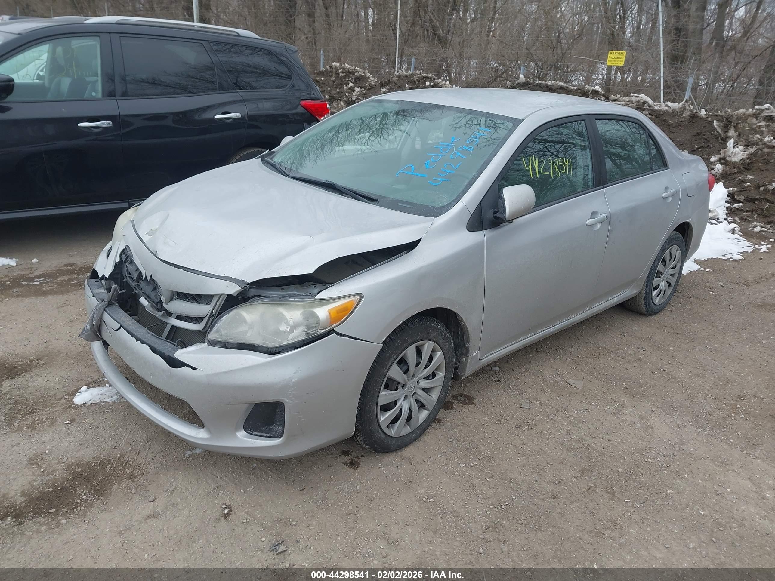 TOYOTA COROLLA image 2