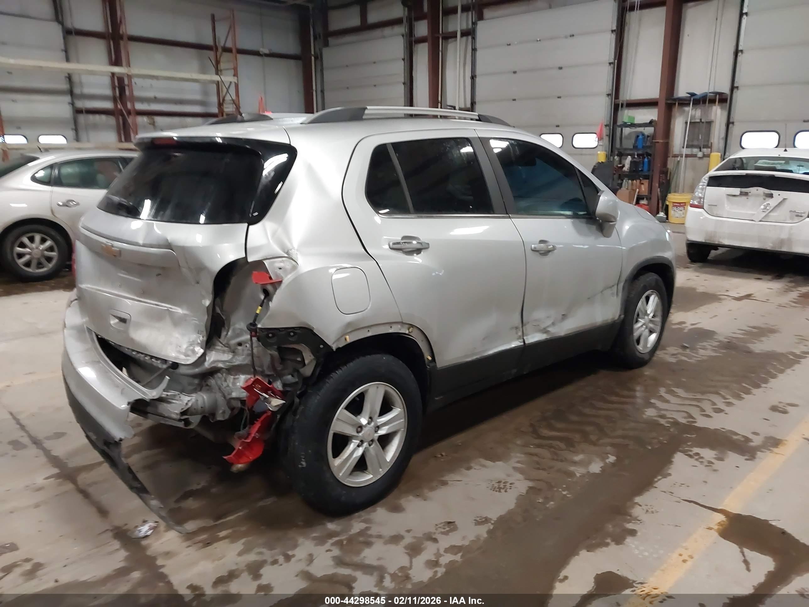 CHEVROLET TRAX image 4