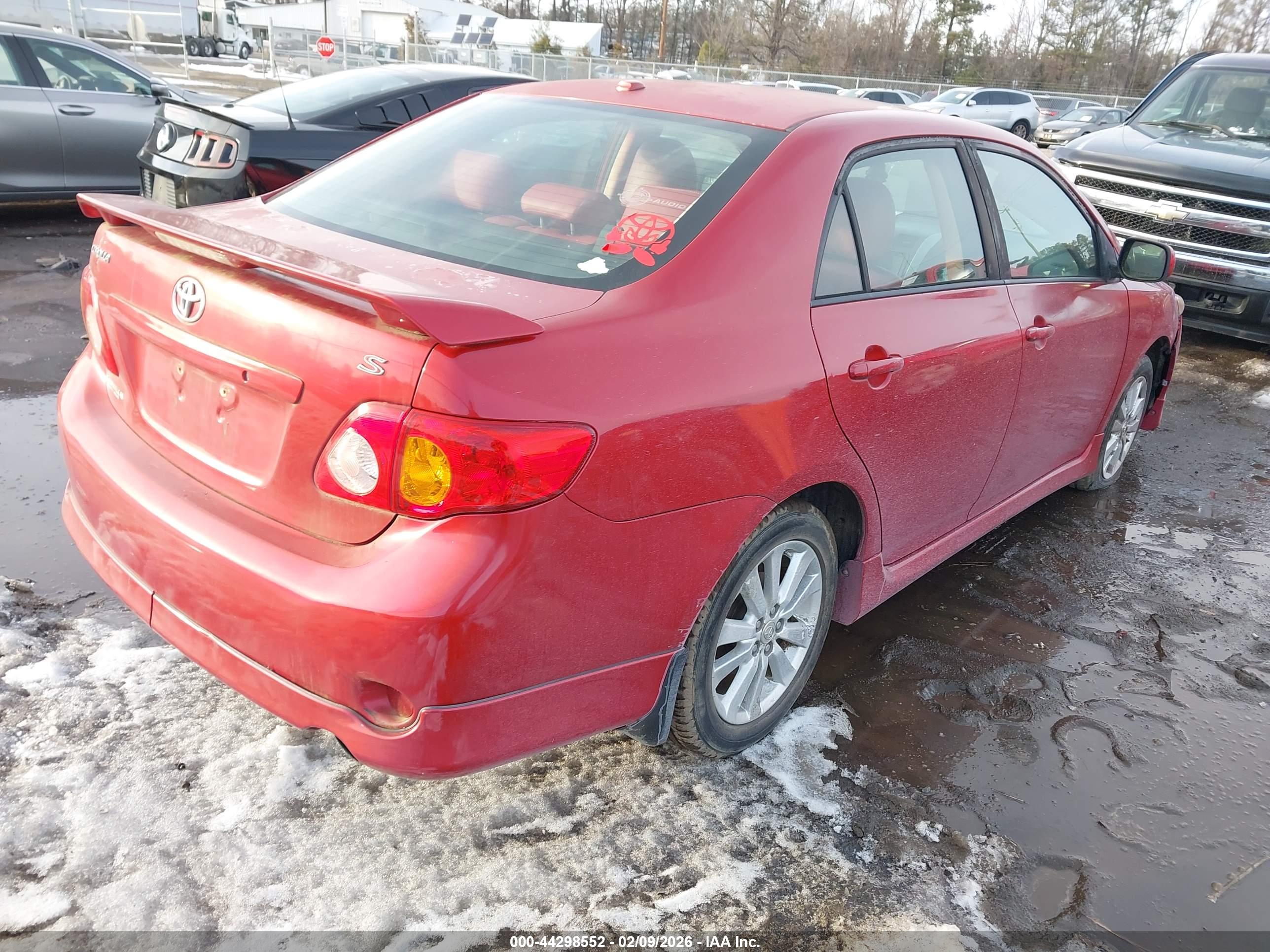 TOYOTA COROLLA image 4