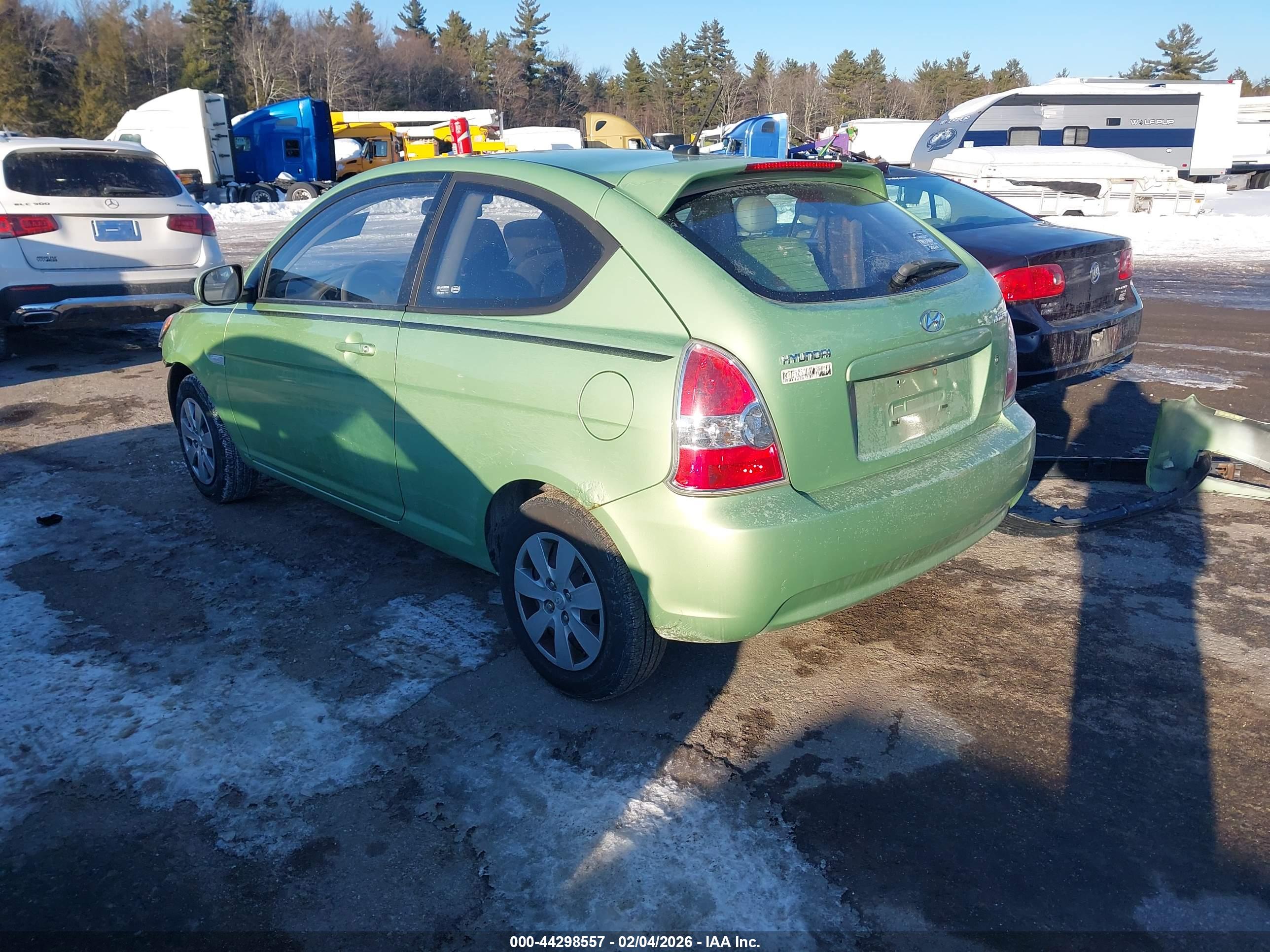 HYUNDAI ACCENT image 3