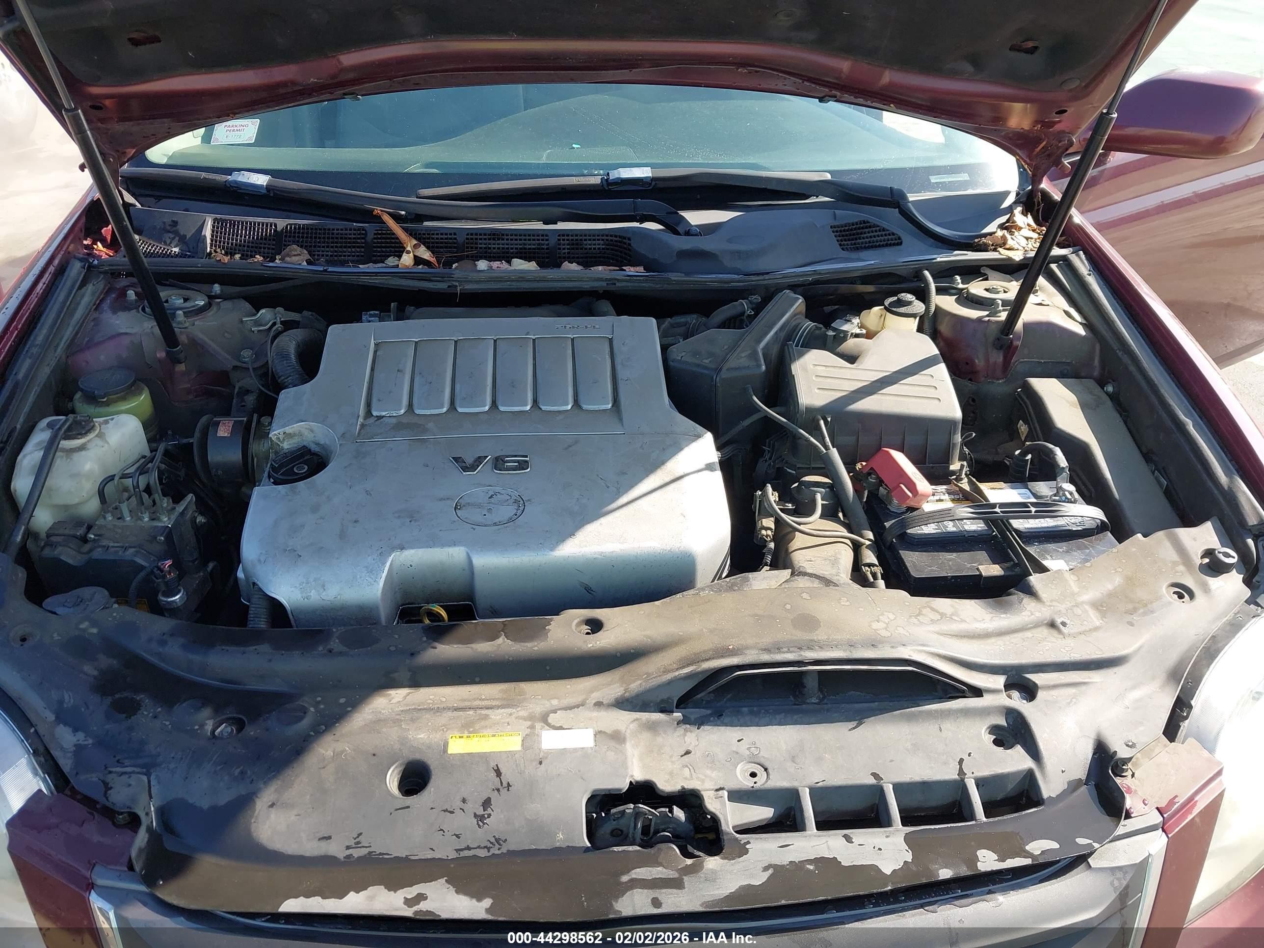 TOYOTA AVALON image 6