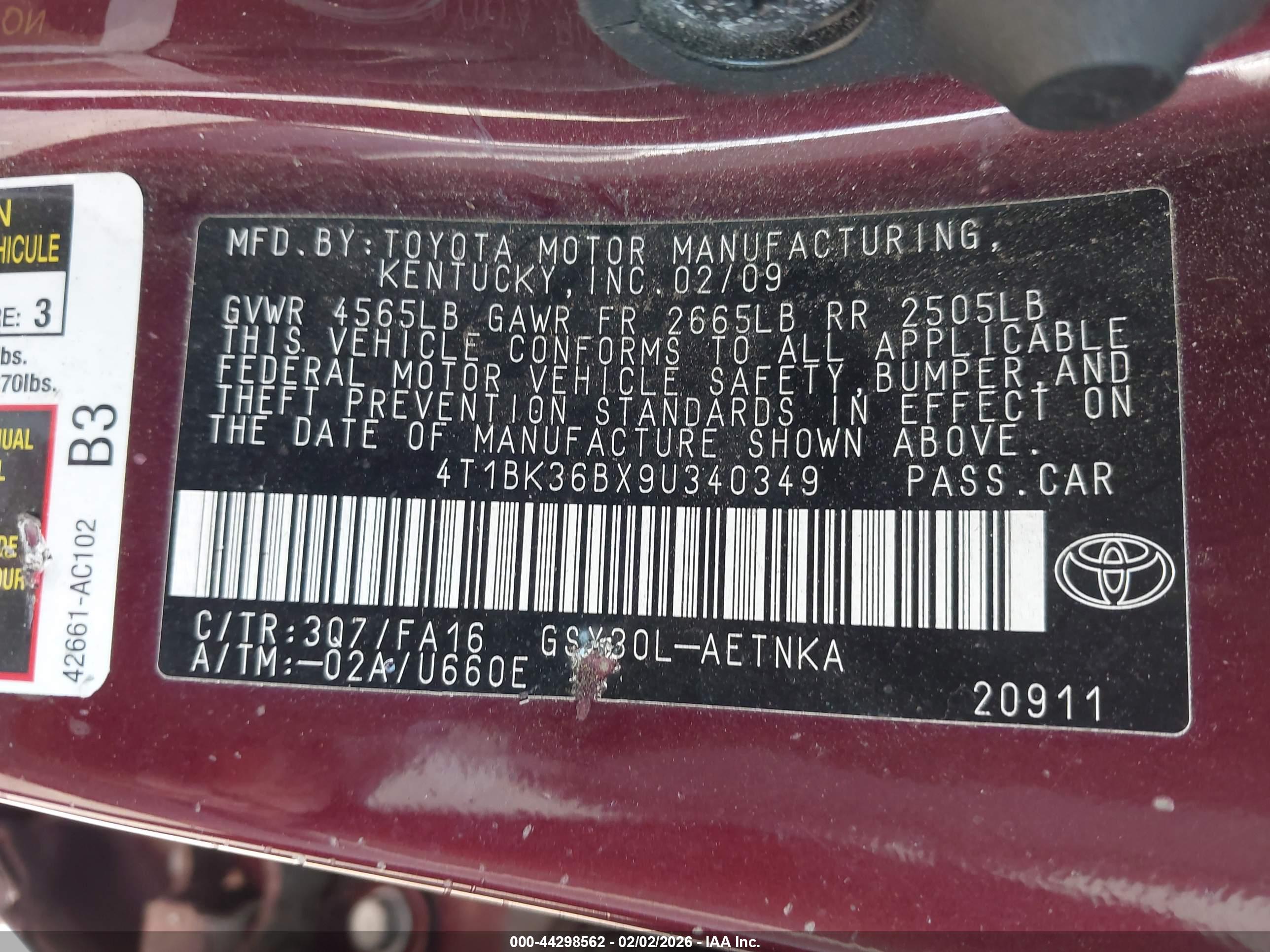 TOYOTA AVALON image 9