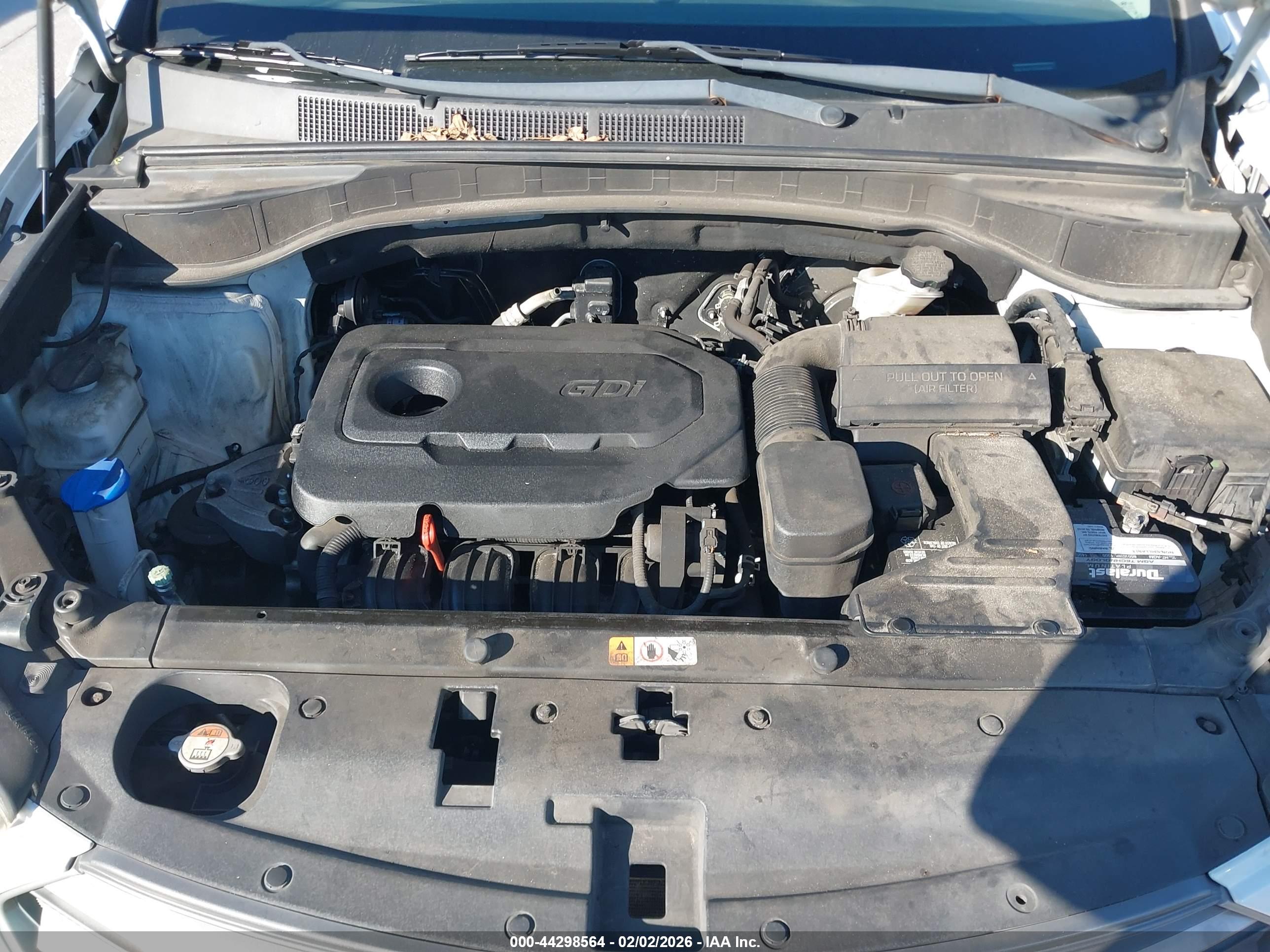HYUNDAI SANTA image 10