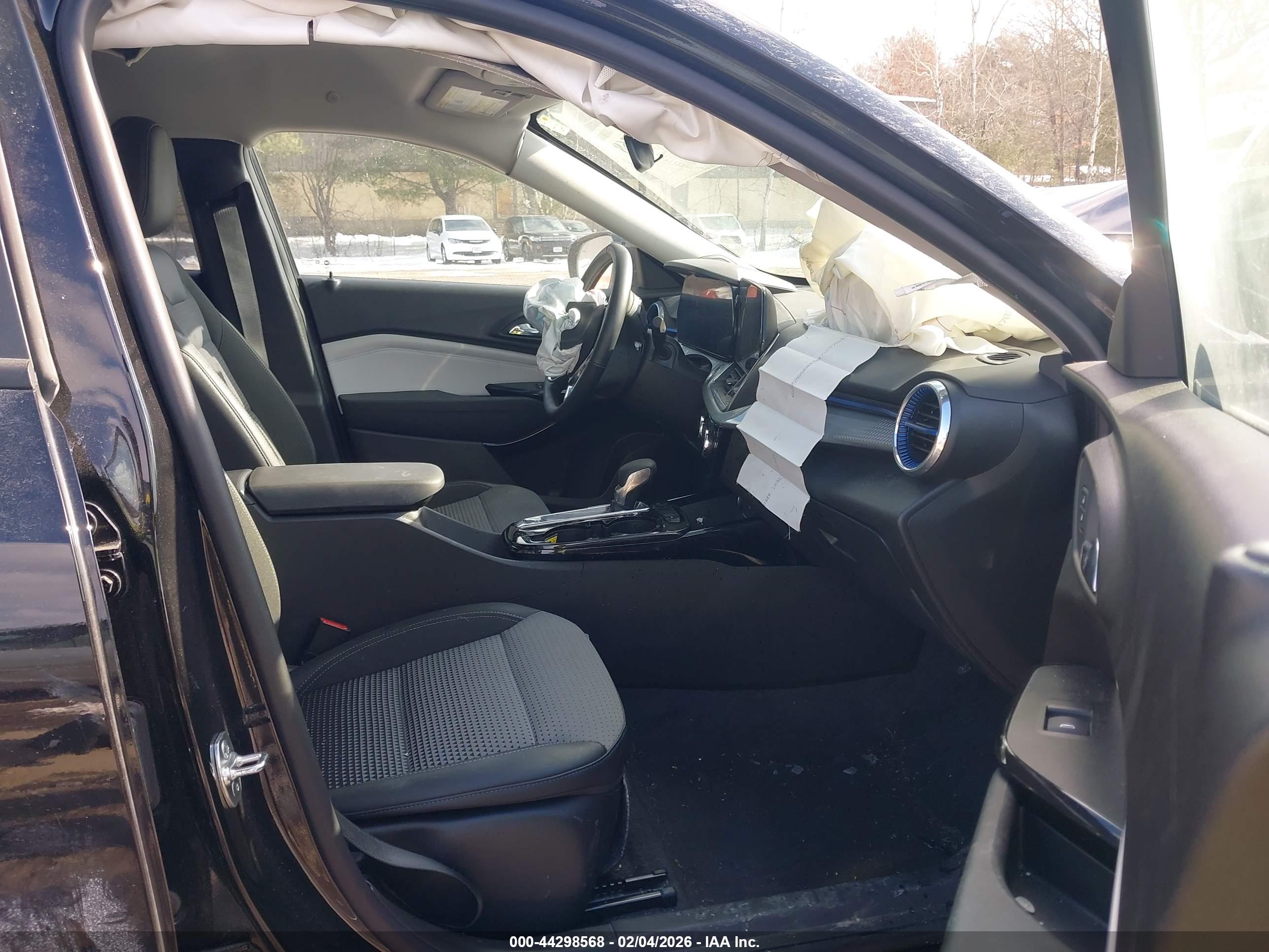 CHEVROLET TRAX image 5