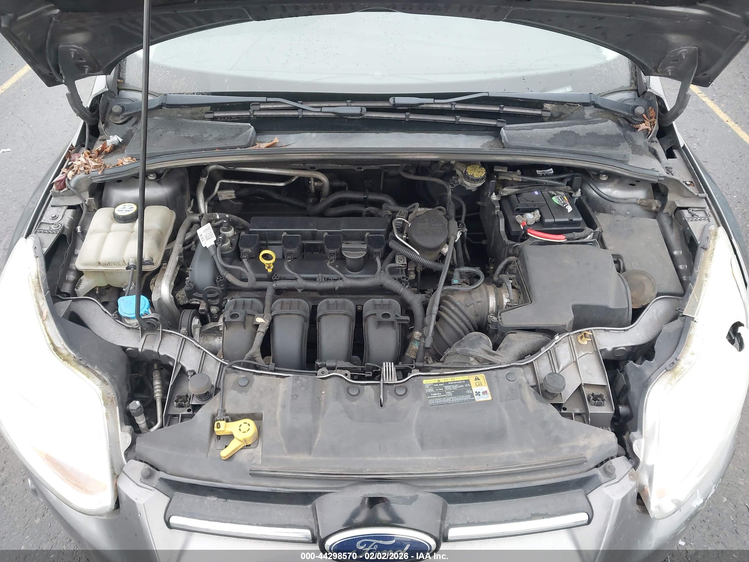 FORD FOCUS image 10