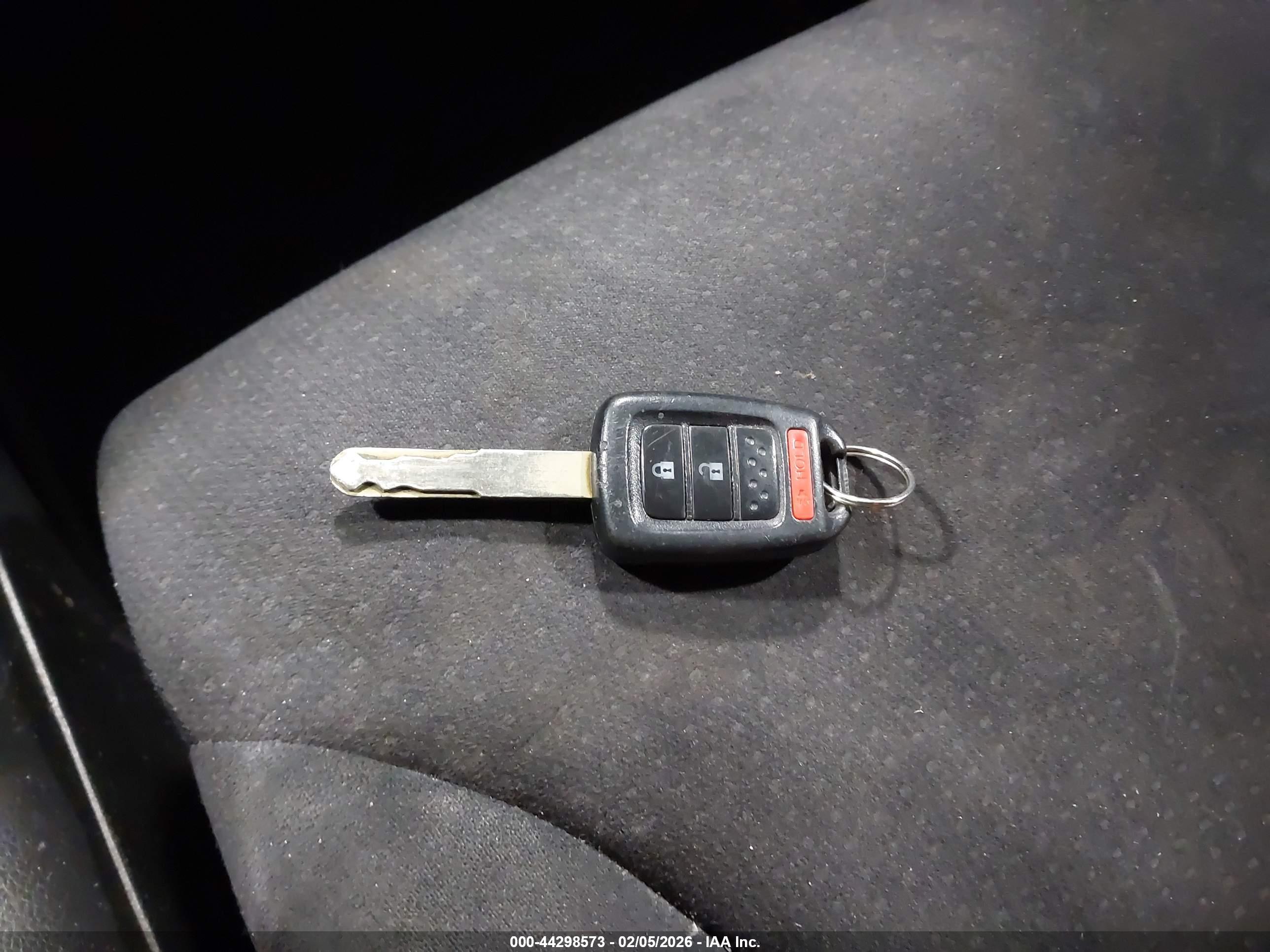 HONDA CR-V image 11