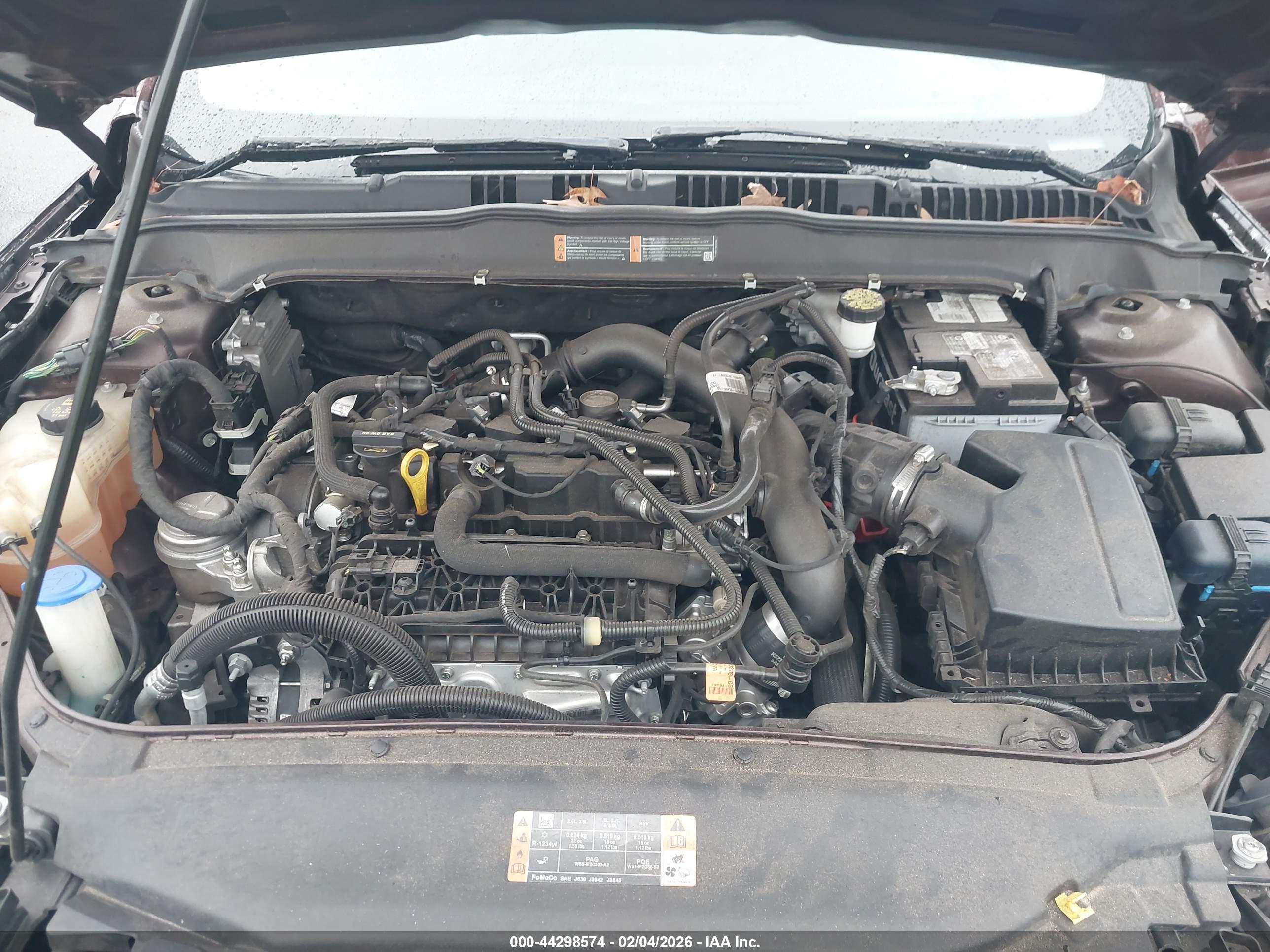 FORD FUSION image 10