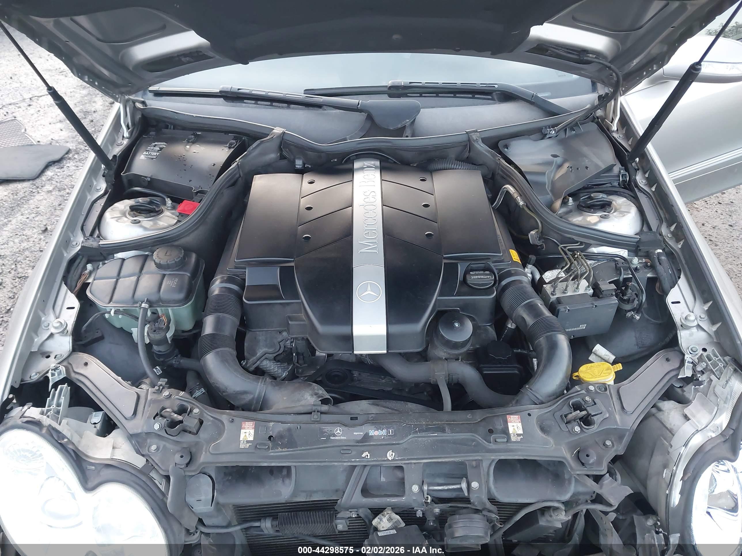 MERCEDES-BENZ CLK image 10