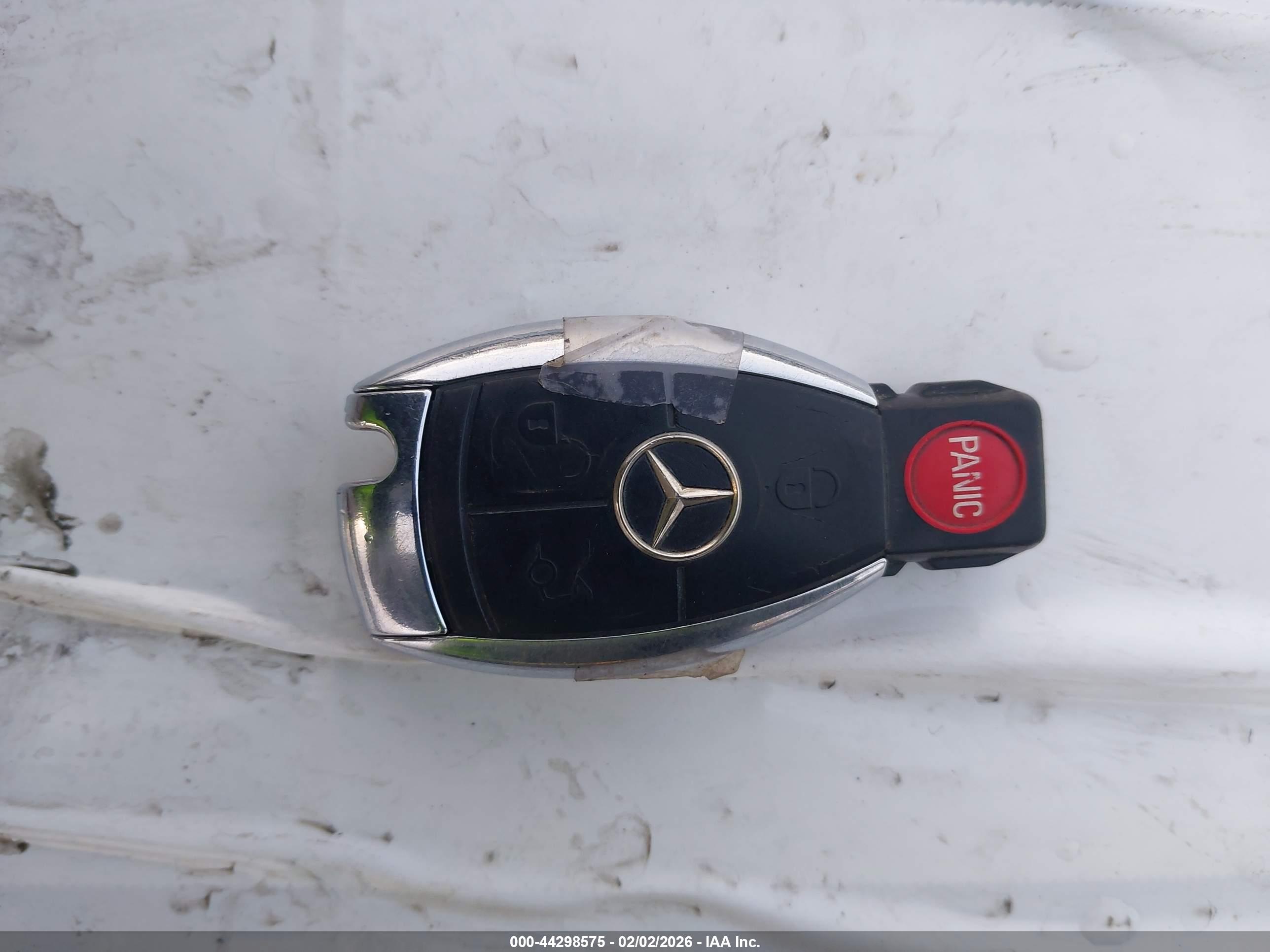MERCEDES-BENZ CLK image 11