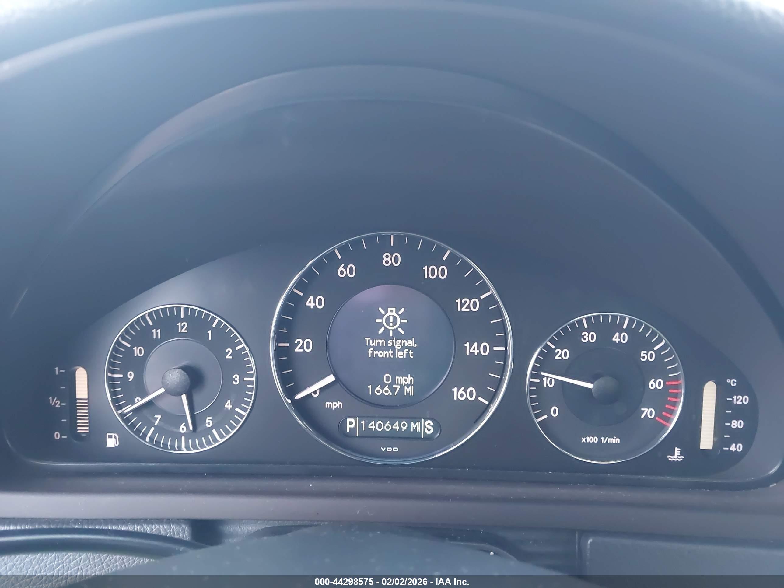 MERCEDES-BENZ CLK image 7