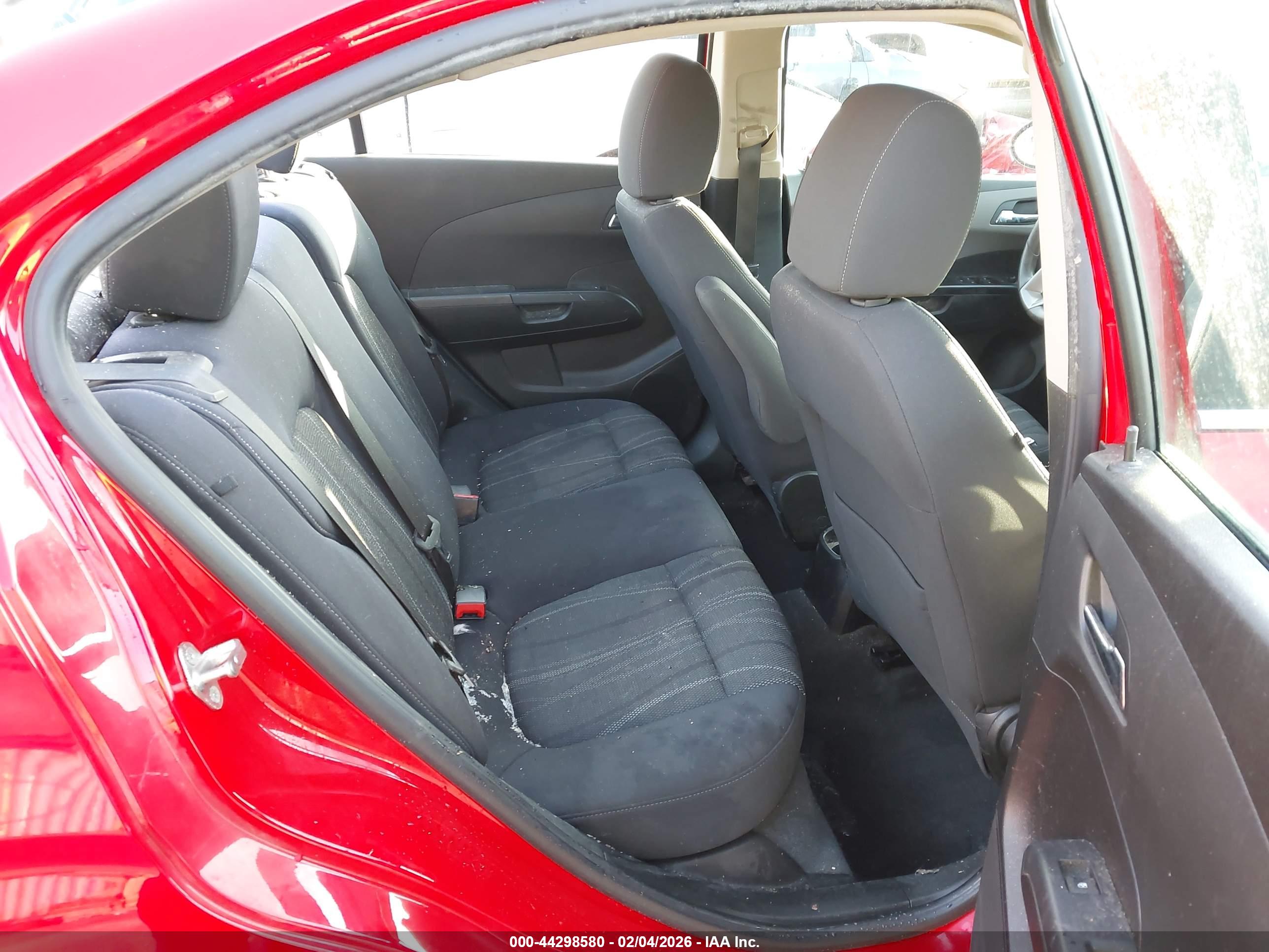 CHEVROLET SONIC image 8
