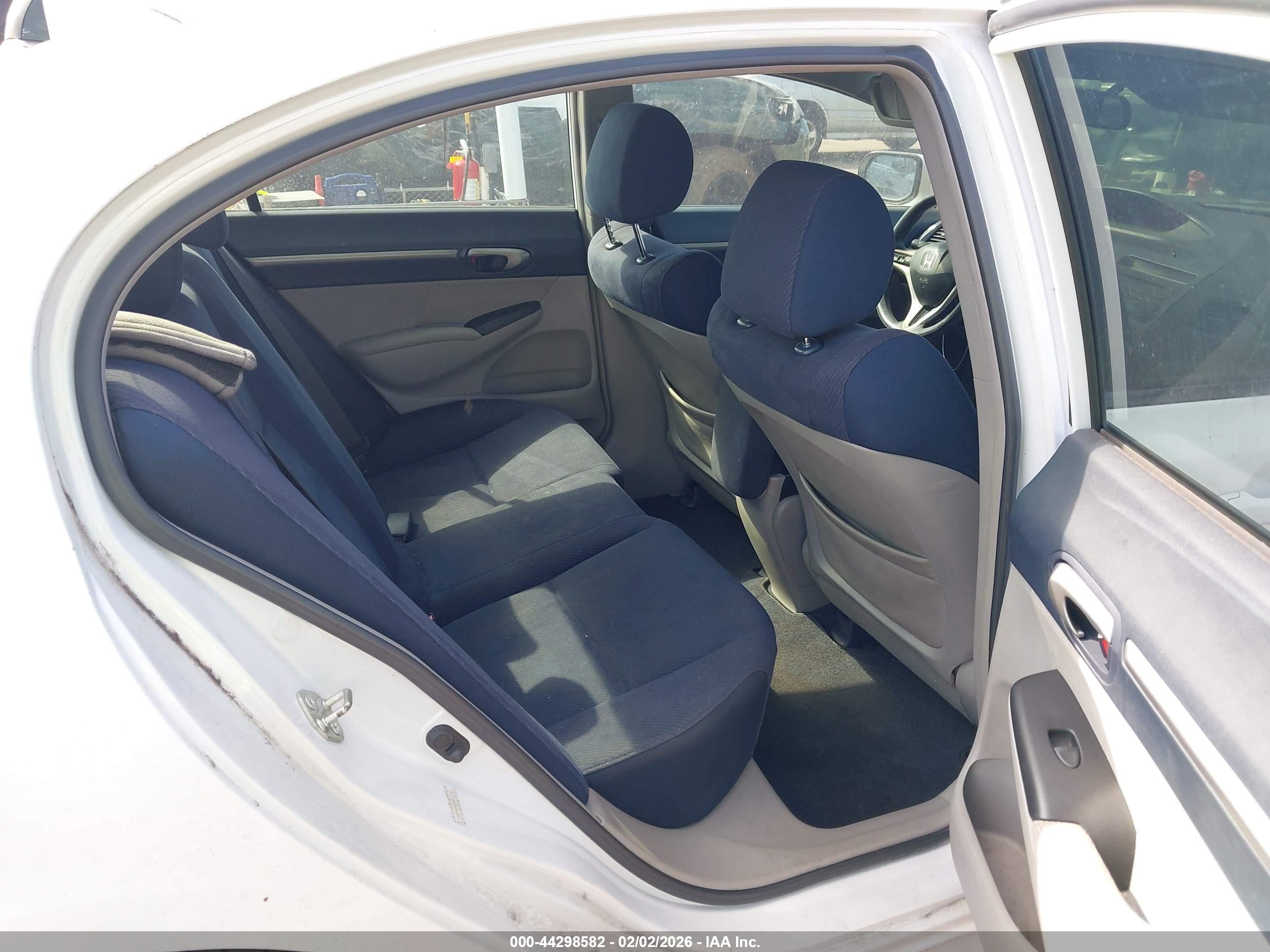 HONDA CIVIC image 8