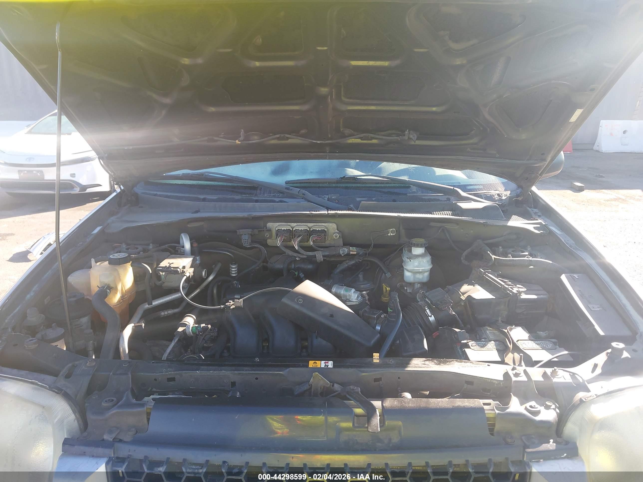 FORD ESCAPE image 10