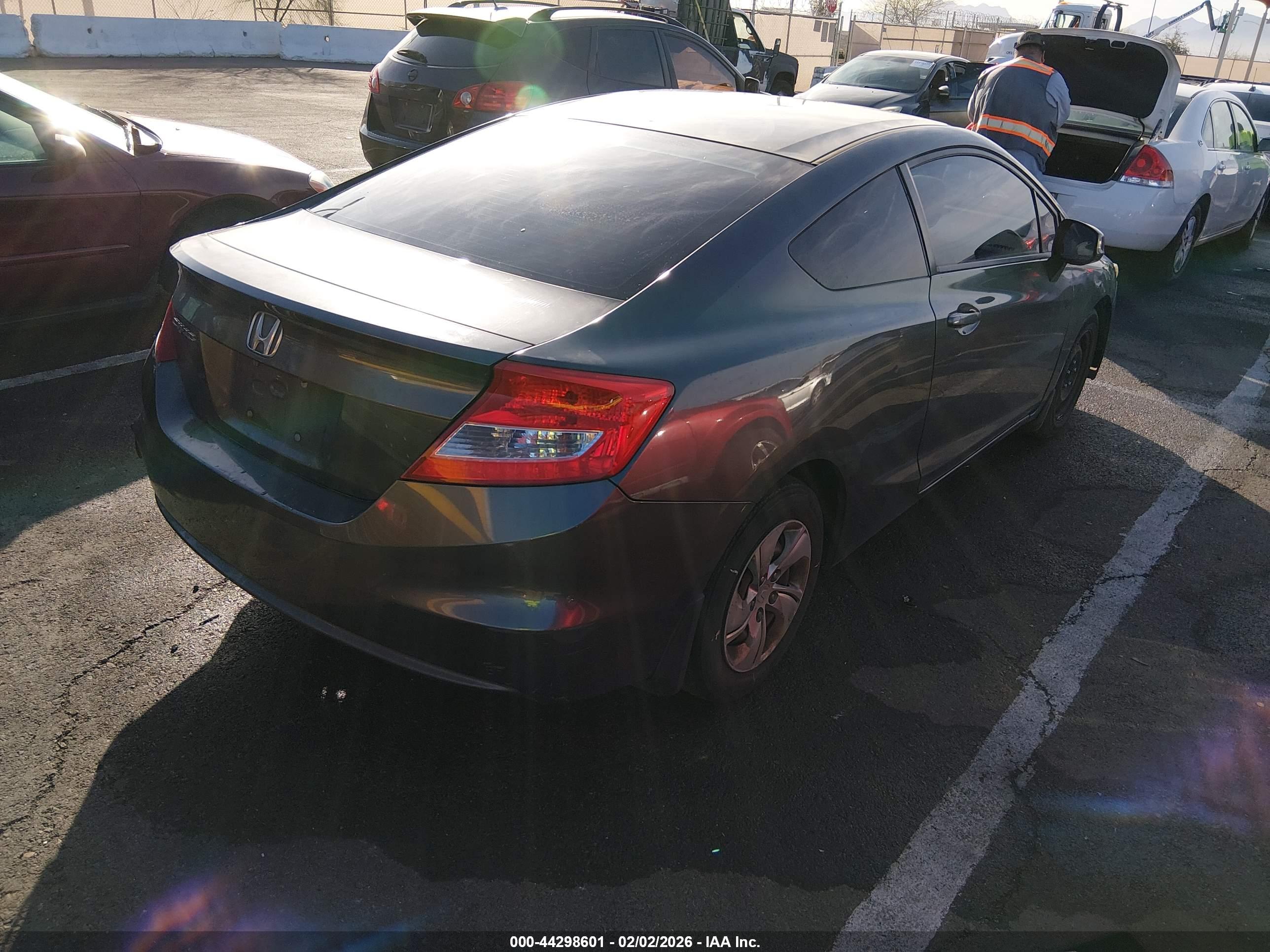 HONDA CIVIC image 4