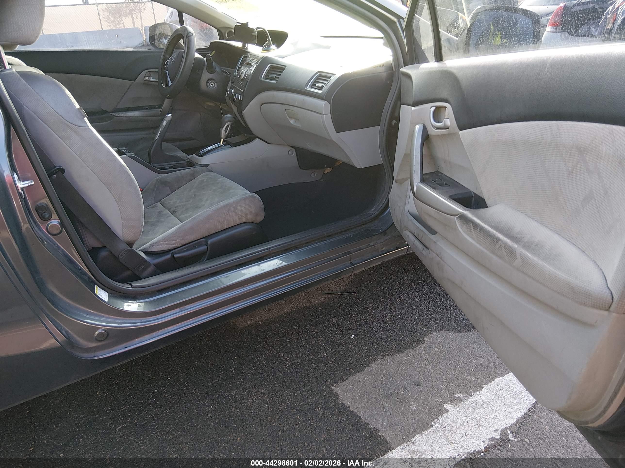 HONDA CIVIC image 5