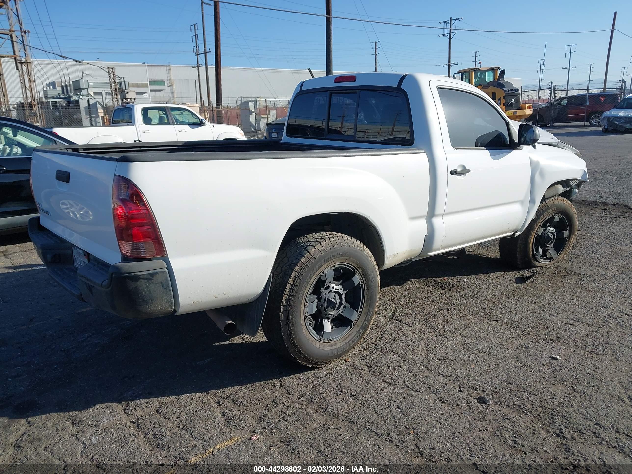 TOYOTA TACOMA image 4