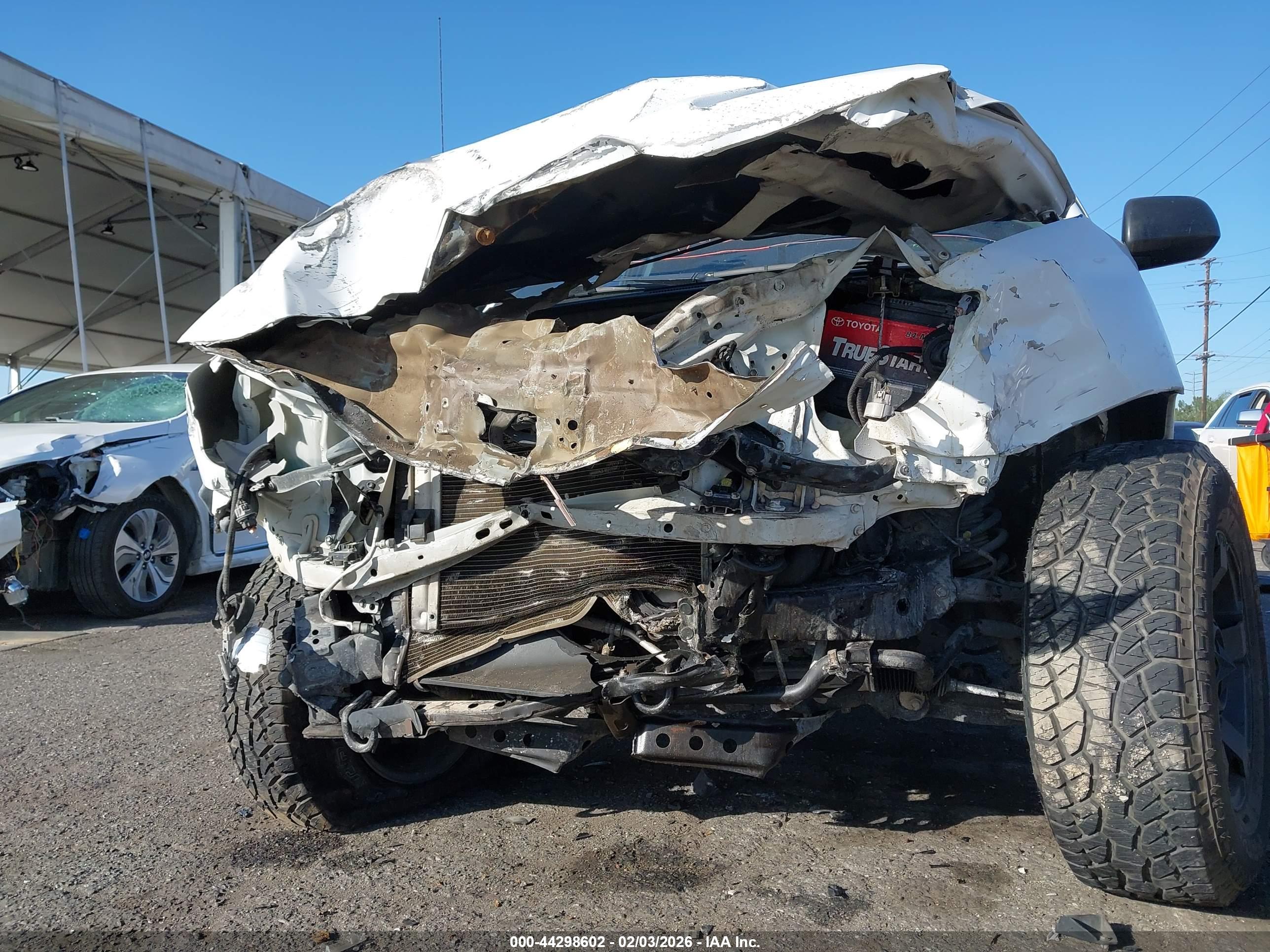 TOYOTA TACOMA image 6