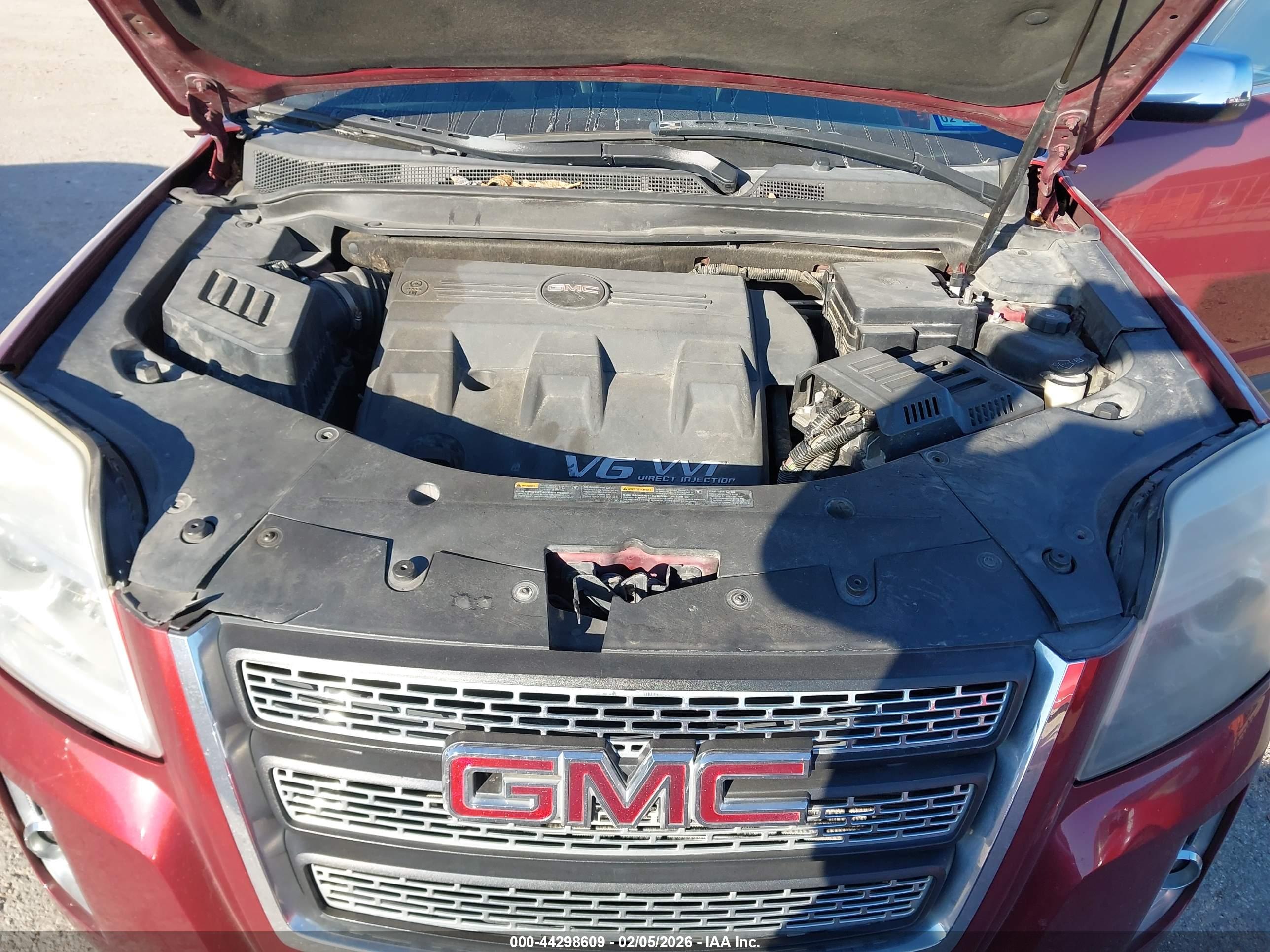 GMC TERRAIN image 10