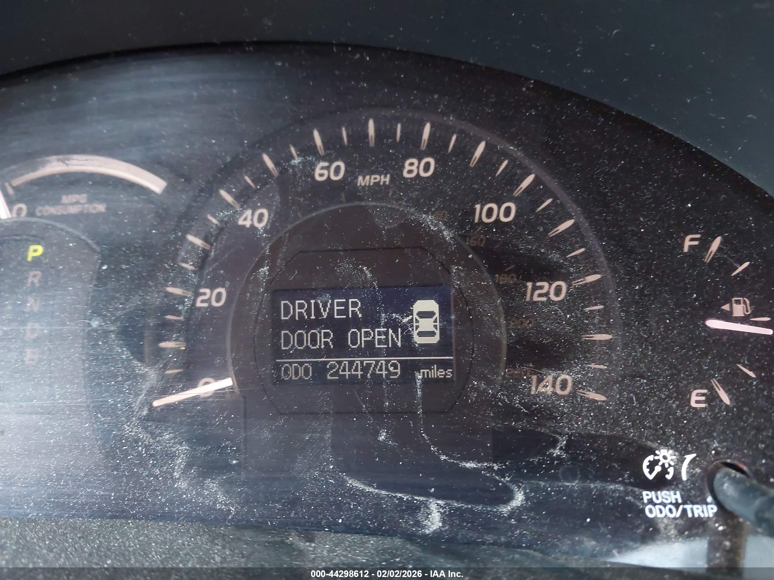 TOYOTA CAMRY image 7