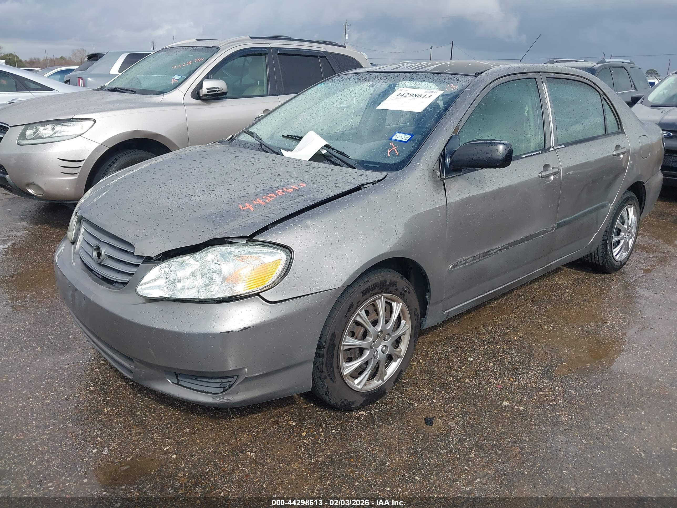 TOYOTA COROLLA image 2