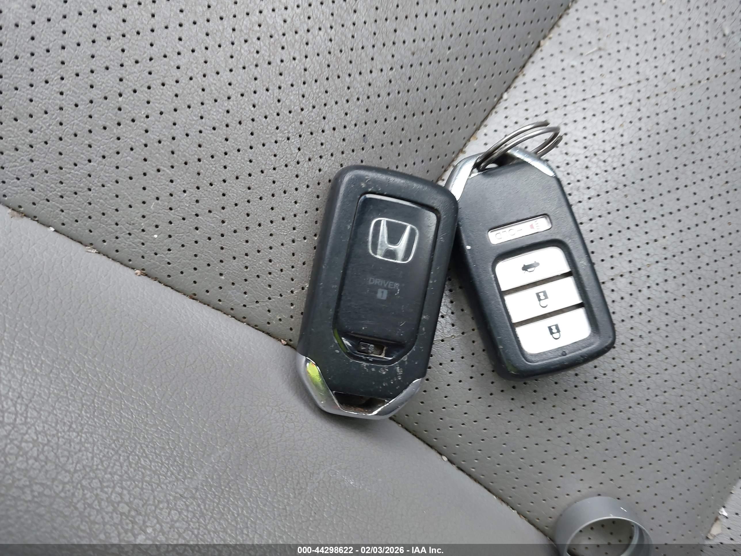 HONDA ACCORD image 11