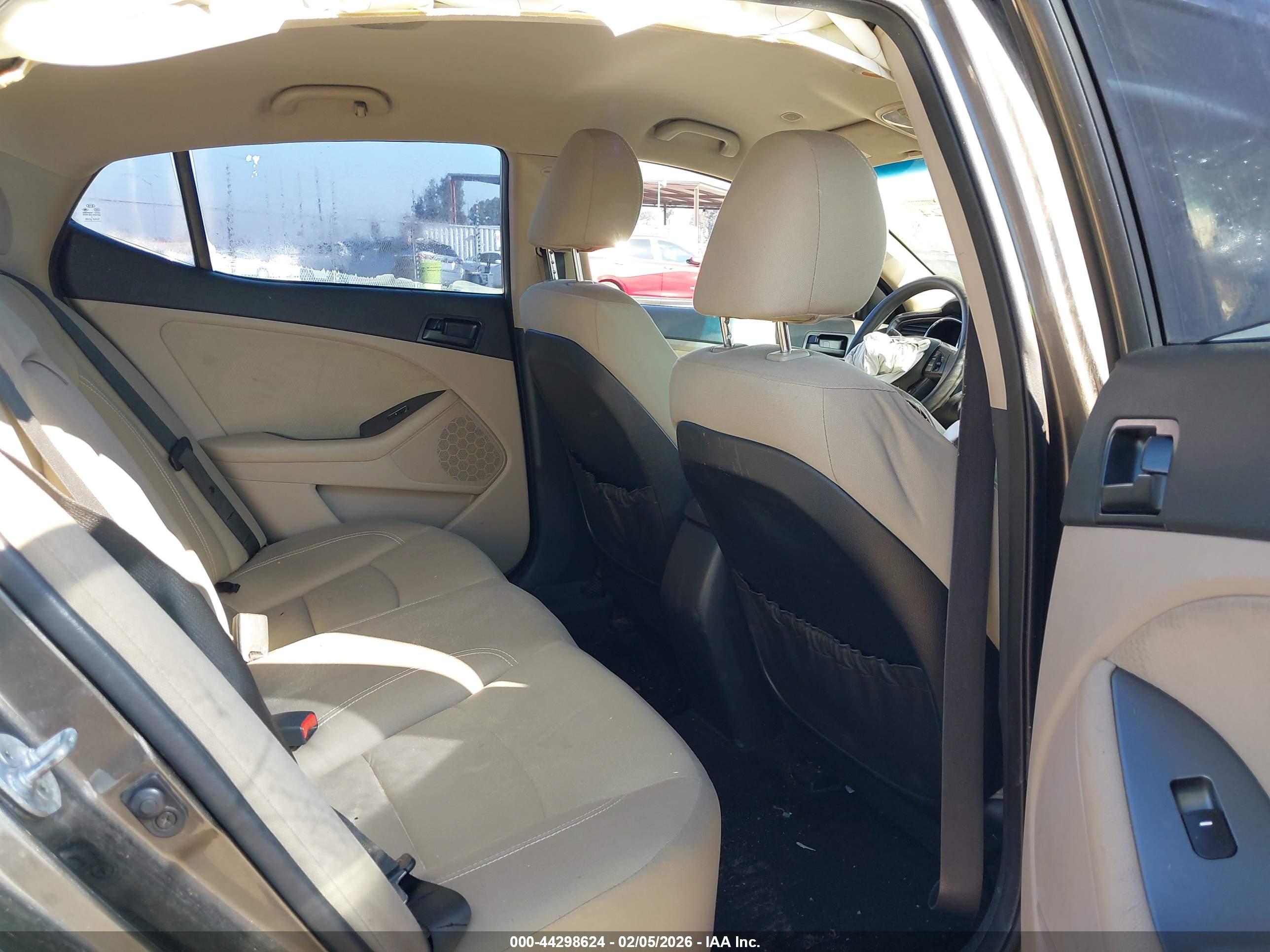 KIA OPTIMA image 8