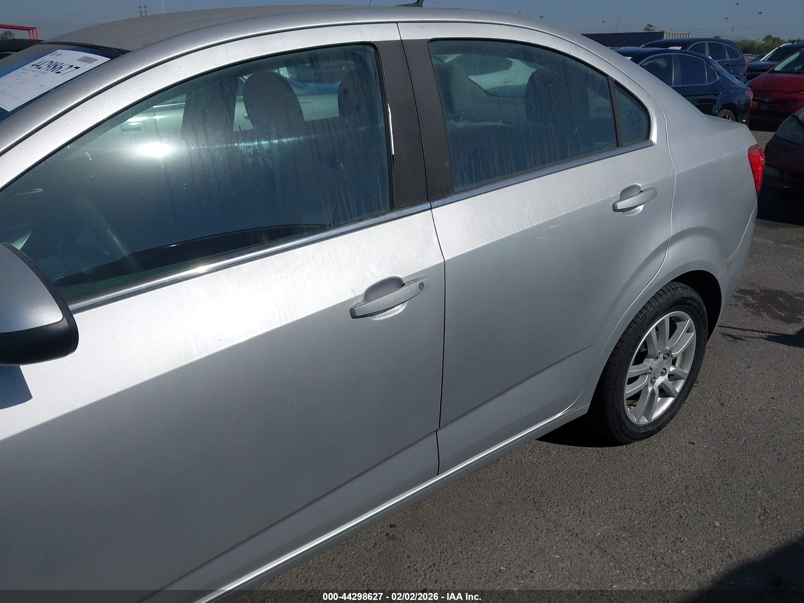 CHEVROLET SONIC image 6